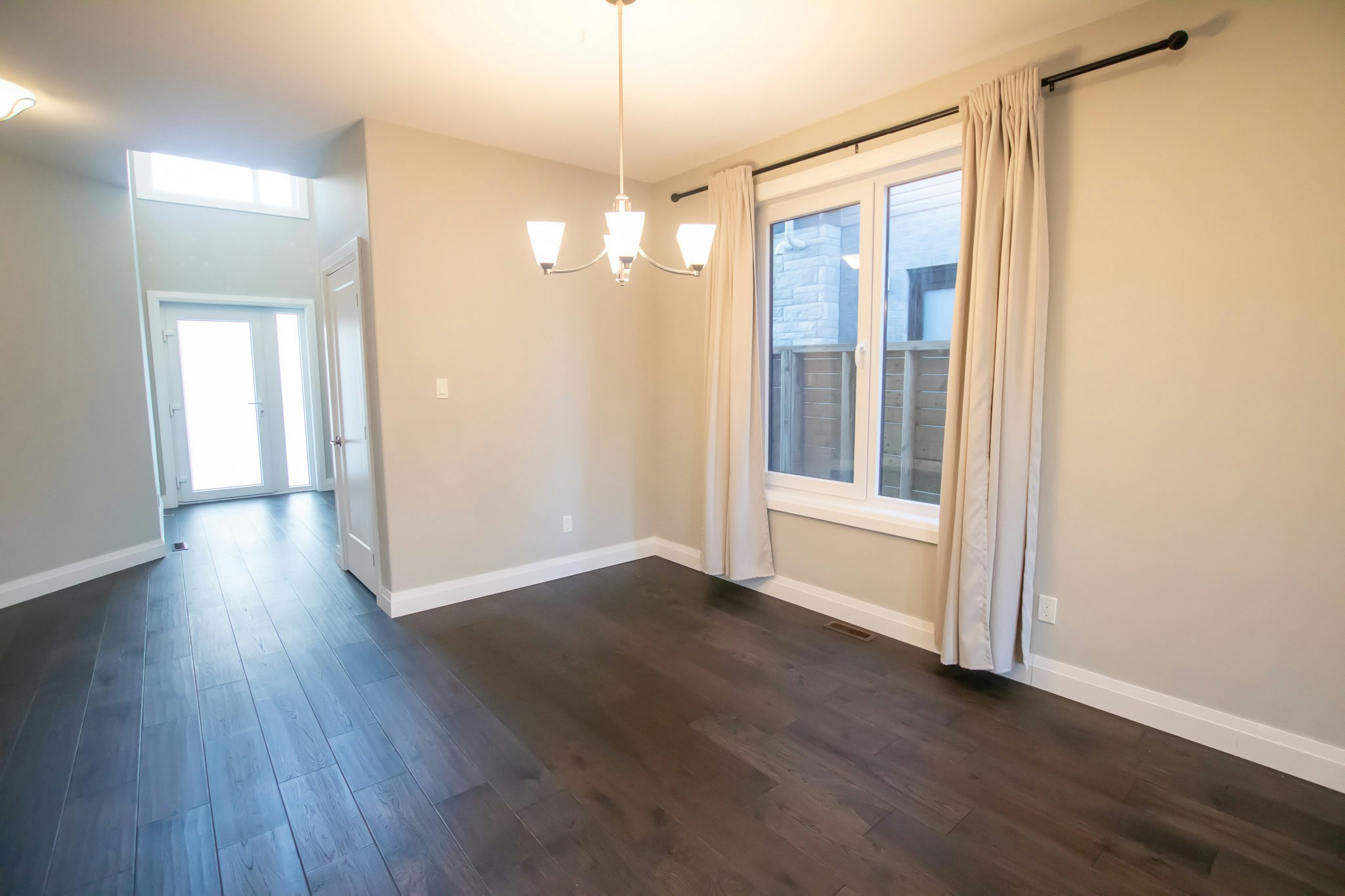 2192 Debra Drive, London, ON, N6P 0E5 - 4