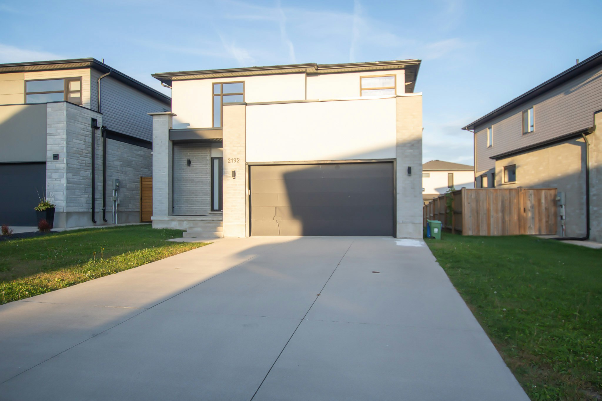 2192 Debra Drive, London, ON, N6P 0E5 - 2