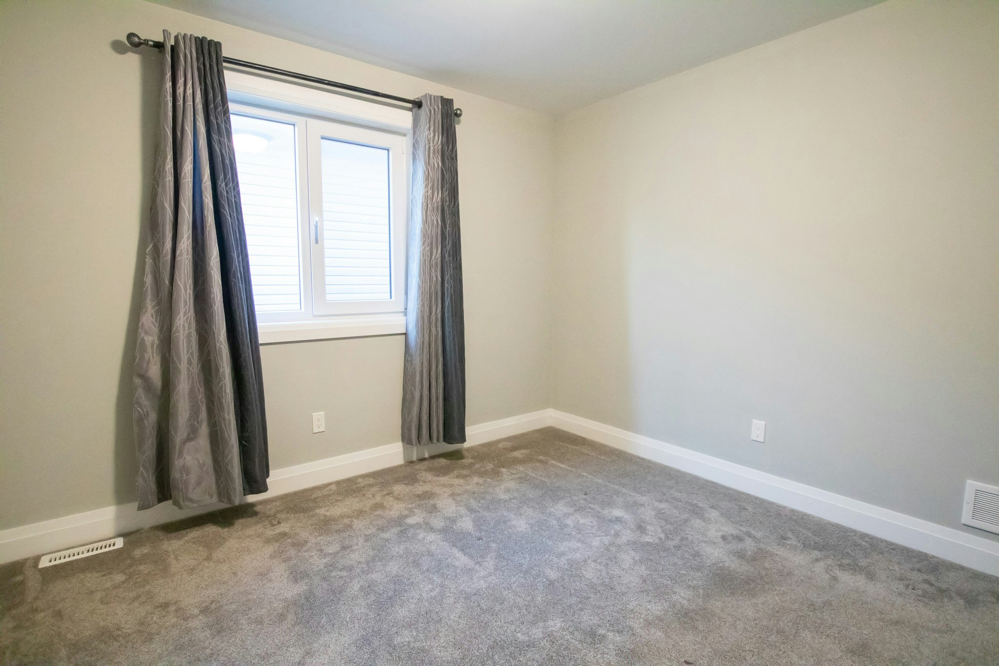 2192 Debra Drive, London, ON, N6P 0E5 - 22