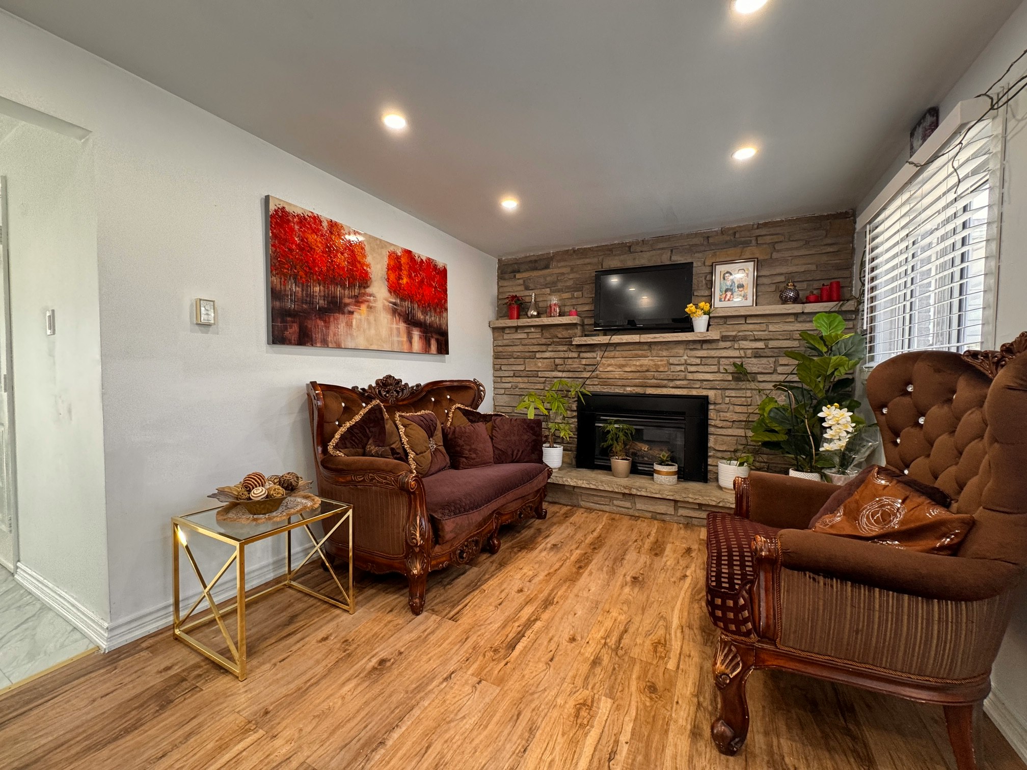 1028 Valentine Drive, Cambridge, ON, N3H 4P7 - 4