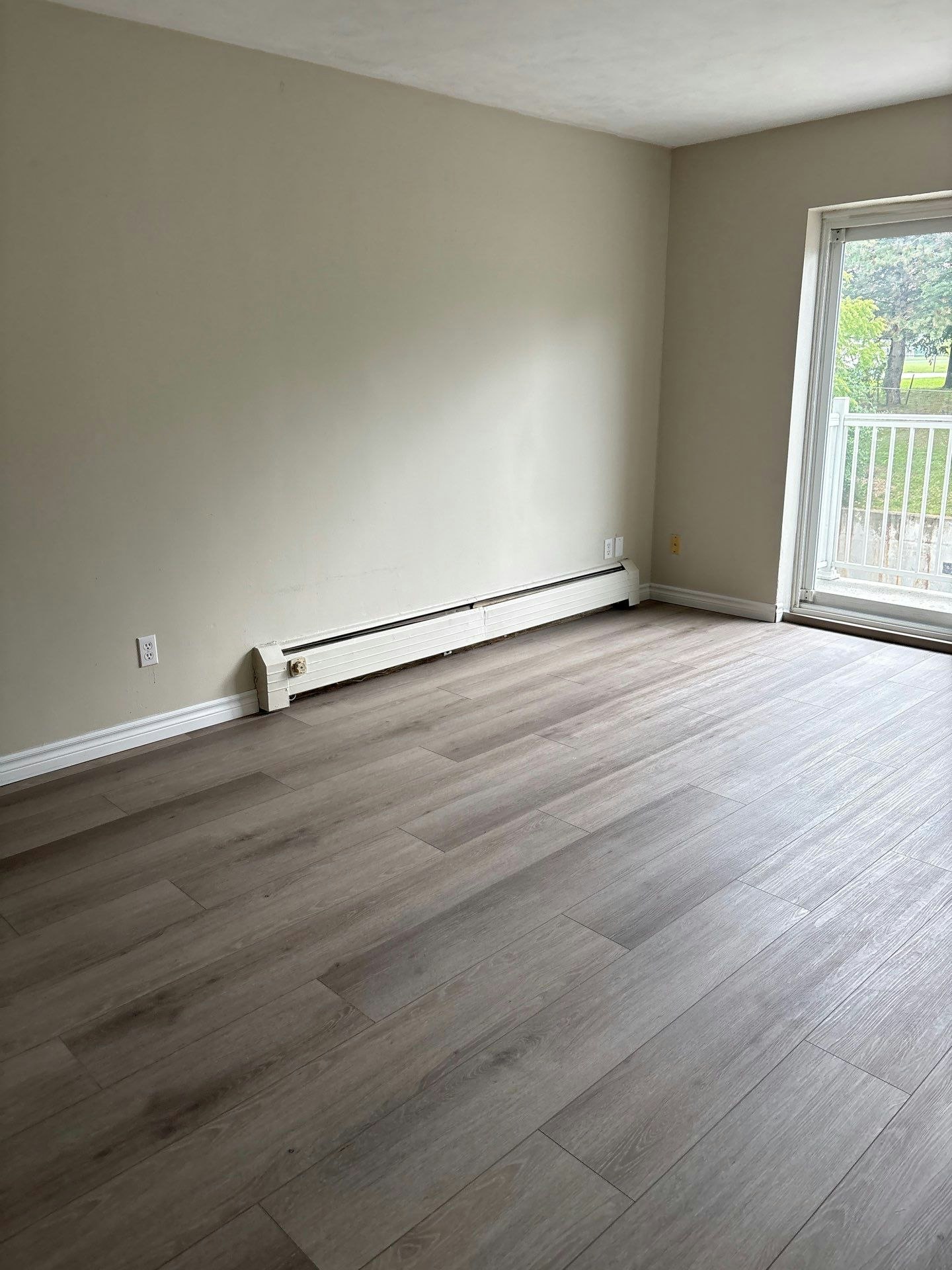 1-20 Austin Drive, Waterloo, ON, N2L 3Y1 - 6