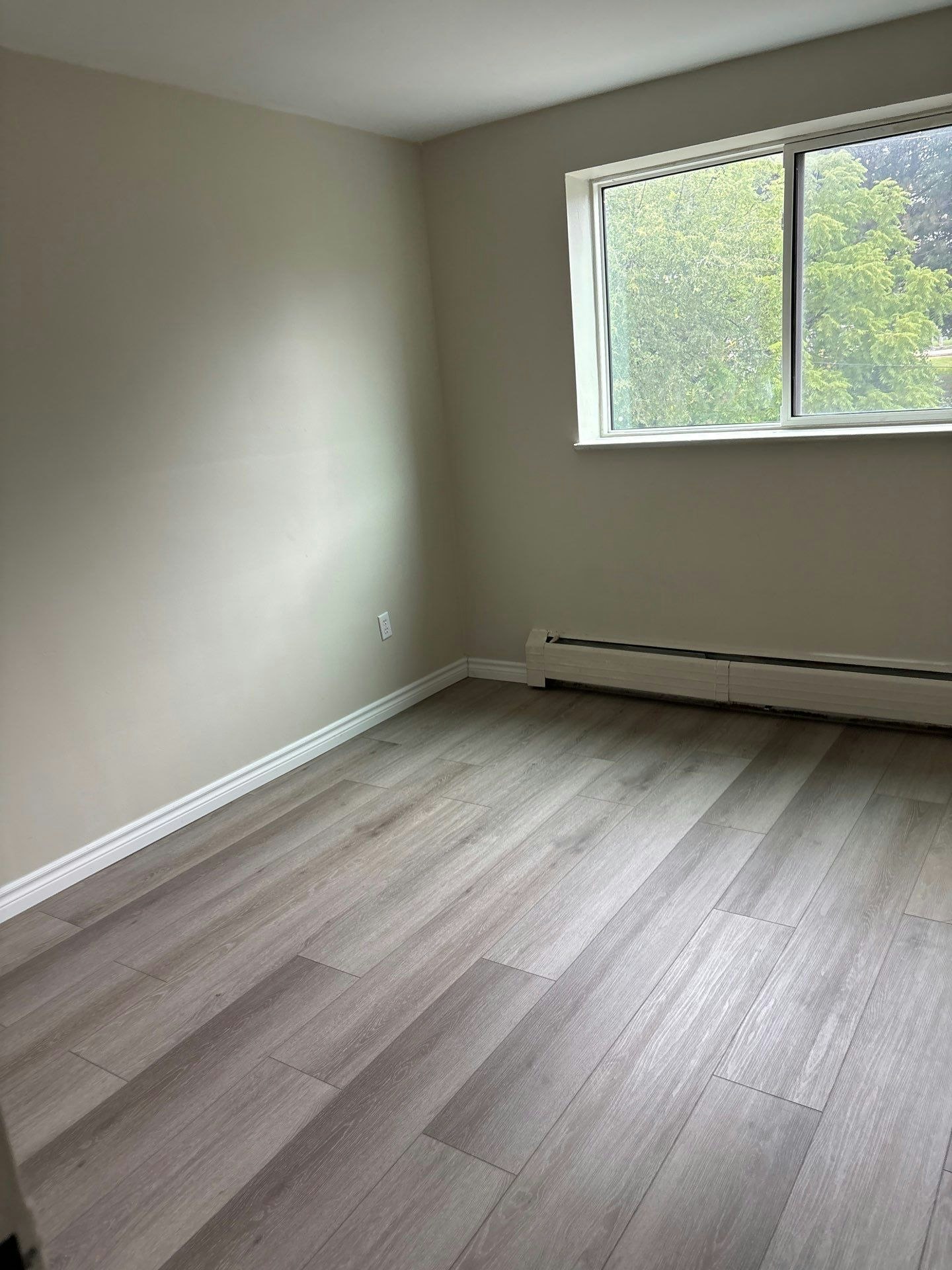 1-20 Austin Drive, Waterloo, ON, N2L 3Y1 - 3