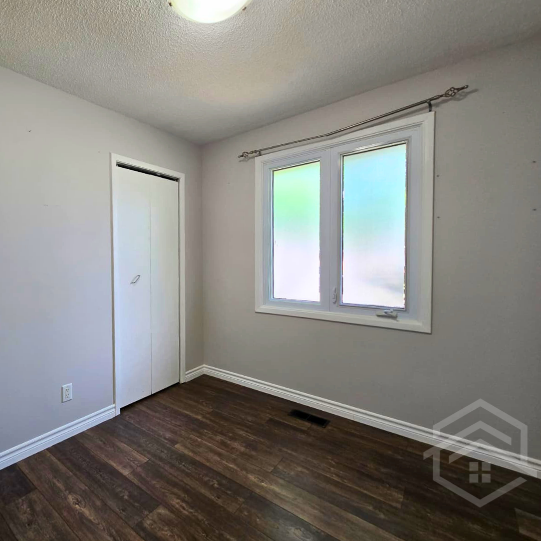 7 Clear Valley Drive, Tillsonburg, ON, N4G 4X9 - 6