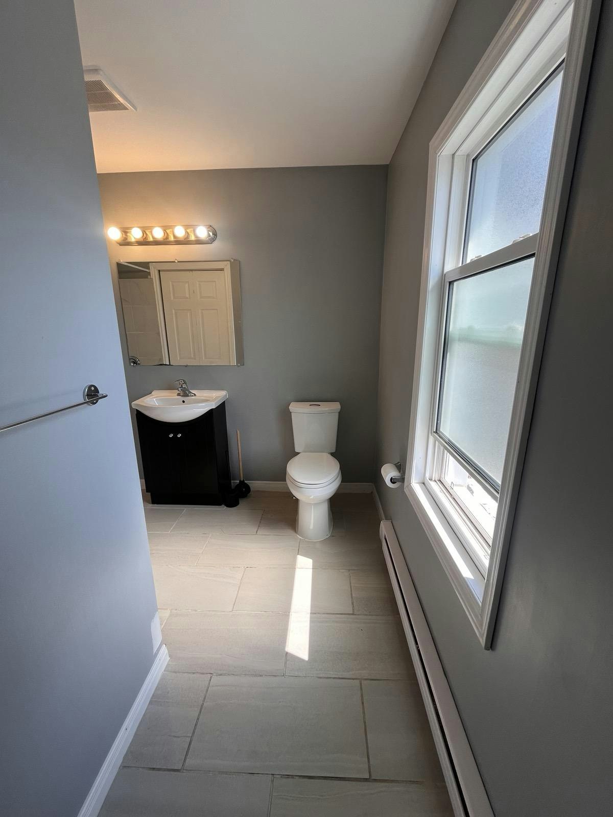 Unit 2-353 Frood Road, Greater Sudbury, ON, P3C 4Z7 - 12
