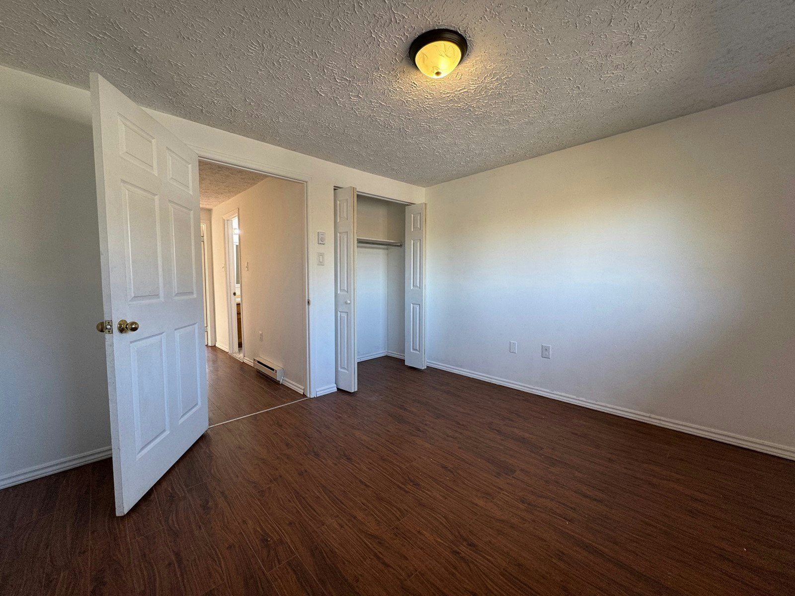 4-32 Ralgreen Crescent, Kitchener, ON, N2M 1T9 - 4