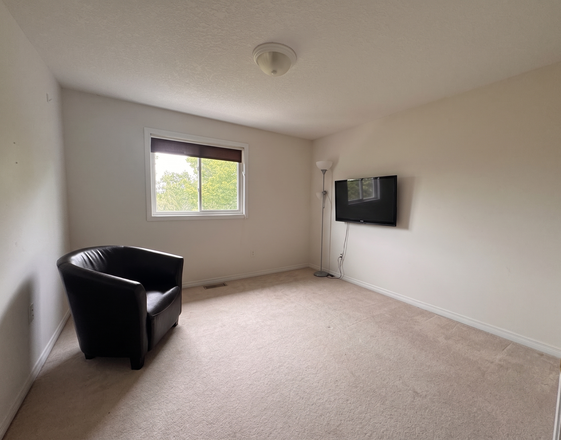 648 Winterberry Avenue, Waterloo, ON, N2V 2X4 - 11