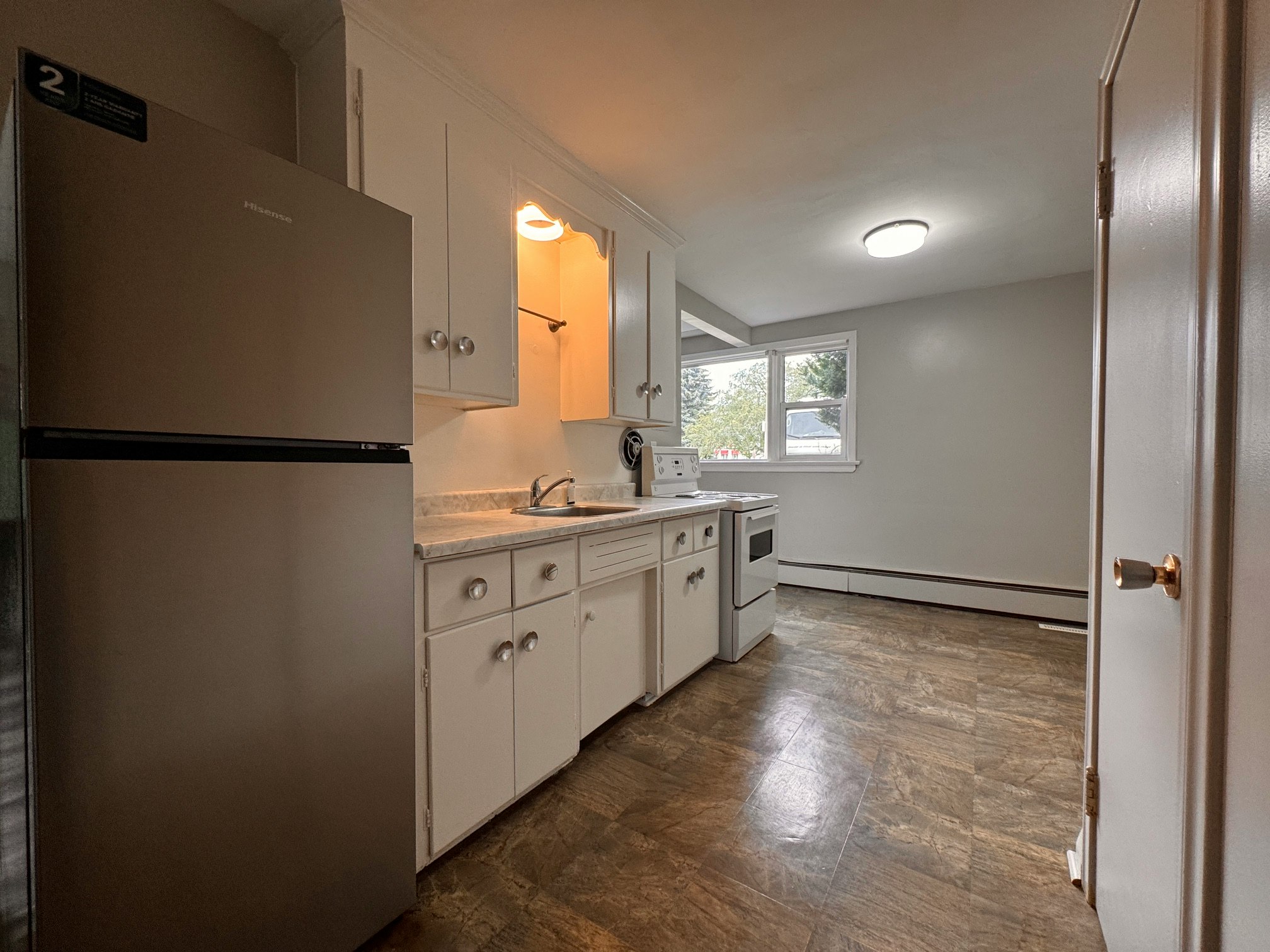 2-15 Floral Crescent, Kitchener, ON, N2G 3B3 - 5
