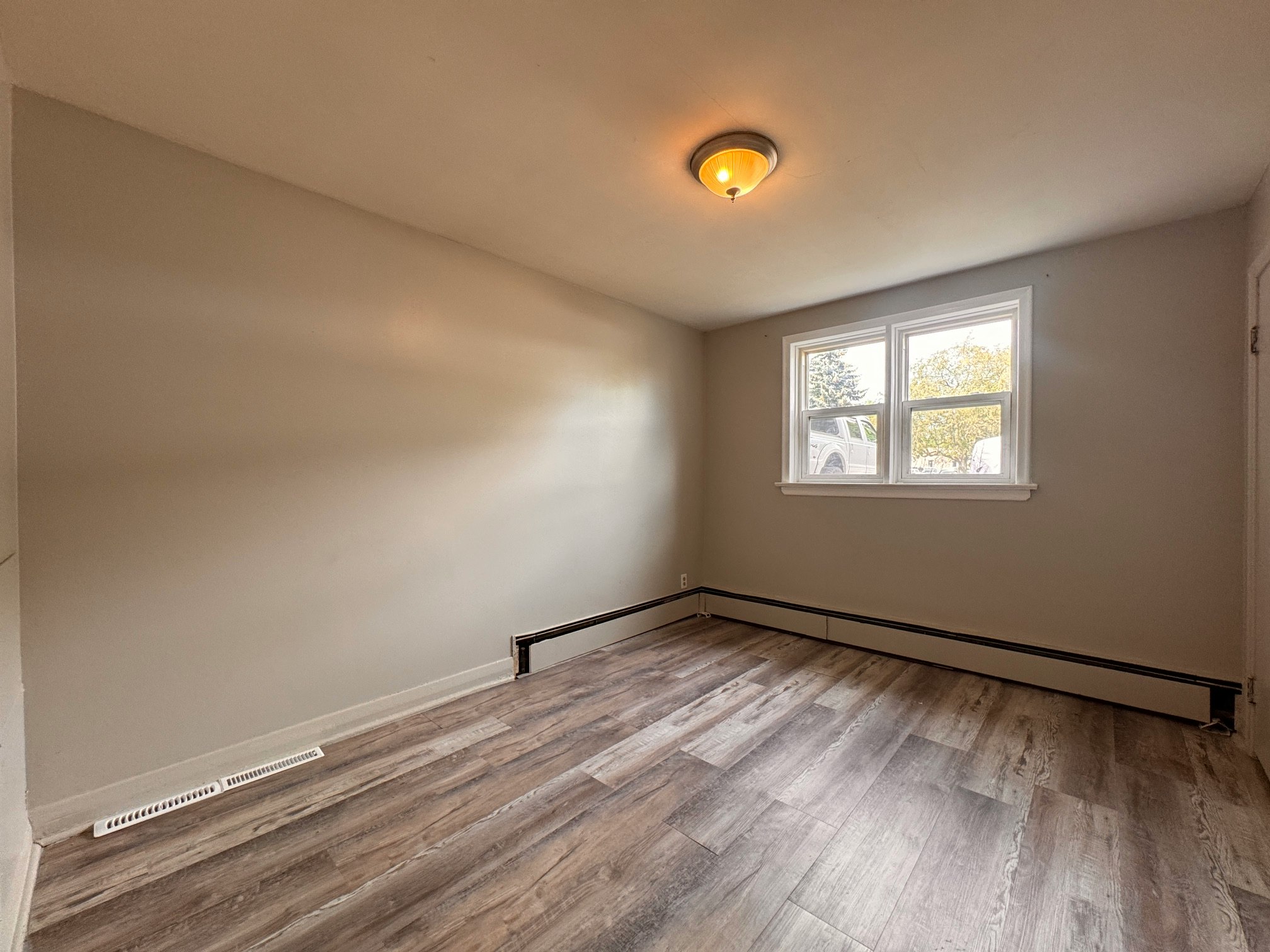 2-15 Floral Crescent, Kitchener, ON, N2G 3B3 - 9