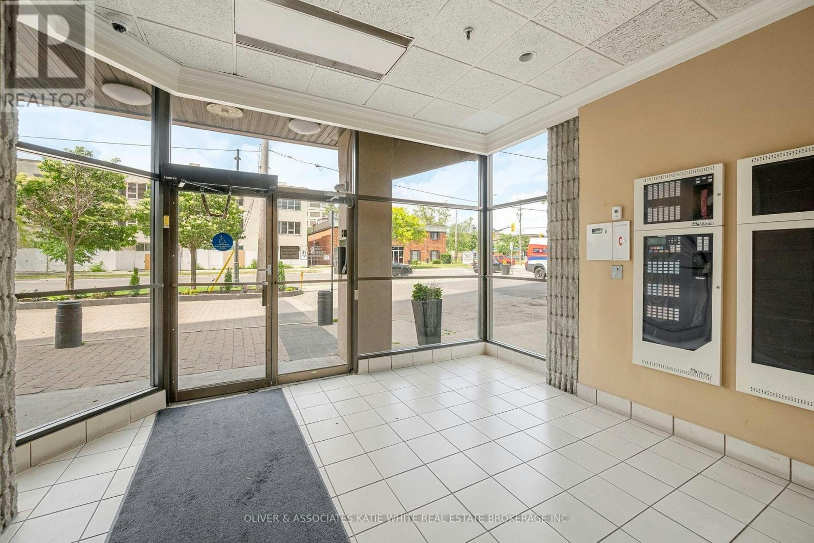 1901-389 Dundas Street, London, ON, N6B 1V5 - 19