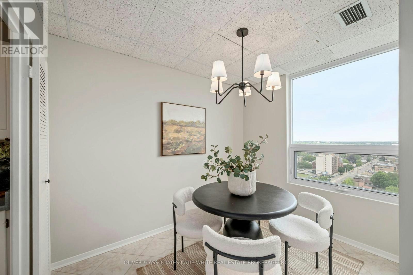 1901-389 Dundas Street, London, ON, N6B 1V5 - 4