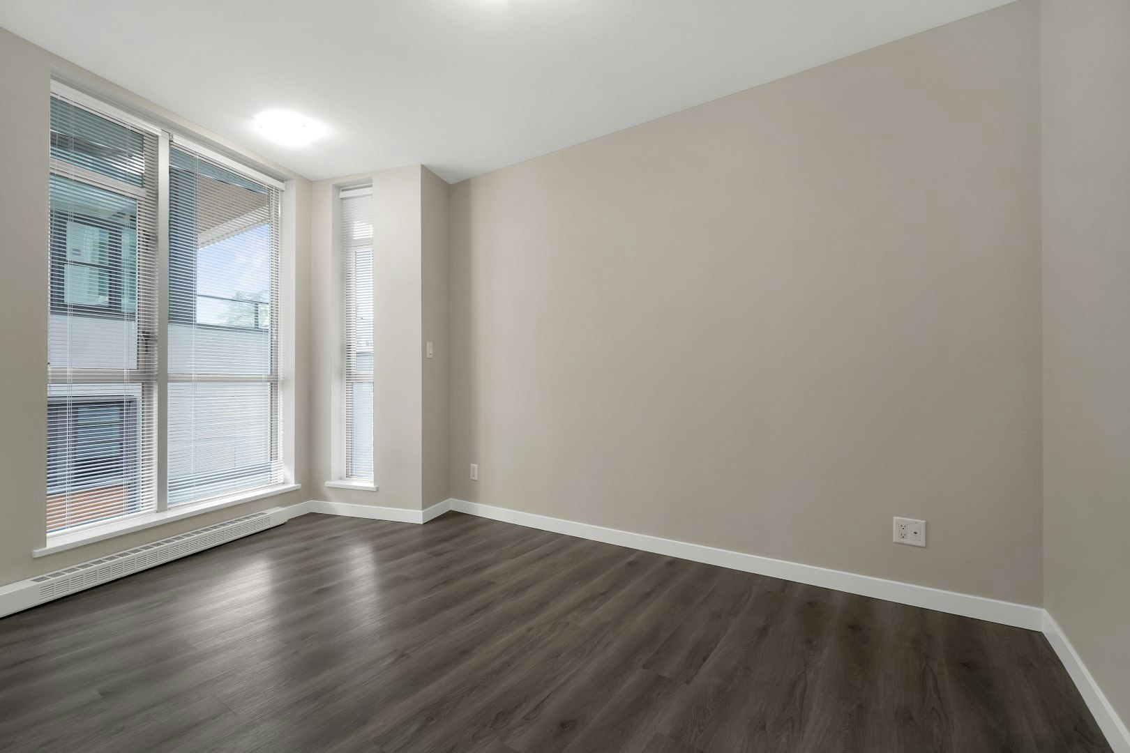 1-6005 Walter Gage Road, Vancouver, BC, V6T 2E8 - 5