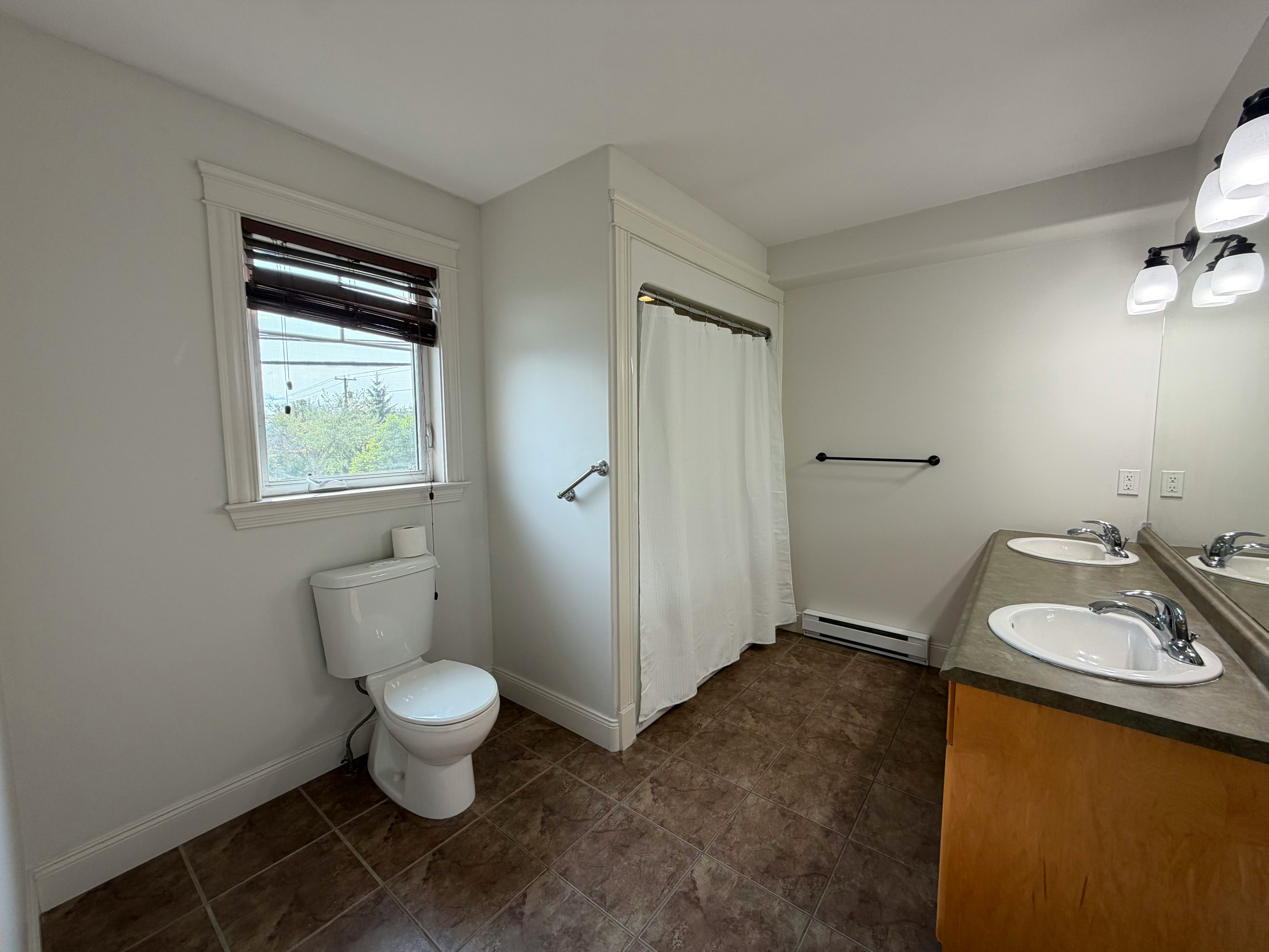 1-9 Sunny Brae Drive, Fredericton, NB, E3A 5M2 - 7