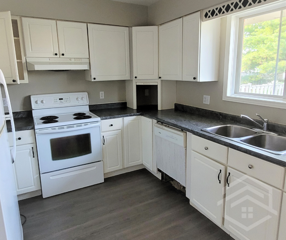 6 Magnolia Drive, Tillsonburg, ON, N4G 5N6 - 2