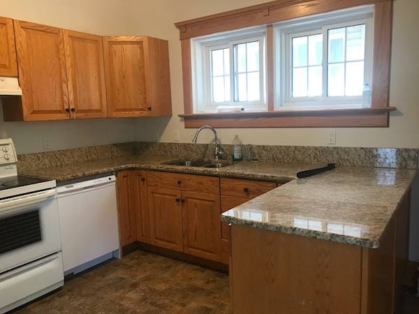 36 Wellington Street North, Kitchener, ON, N2H 5J4 - 6