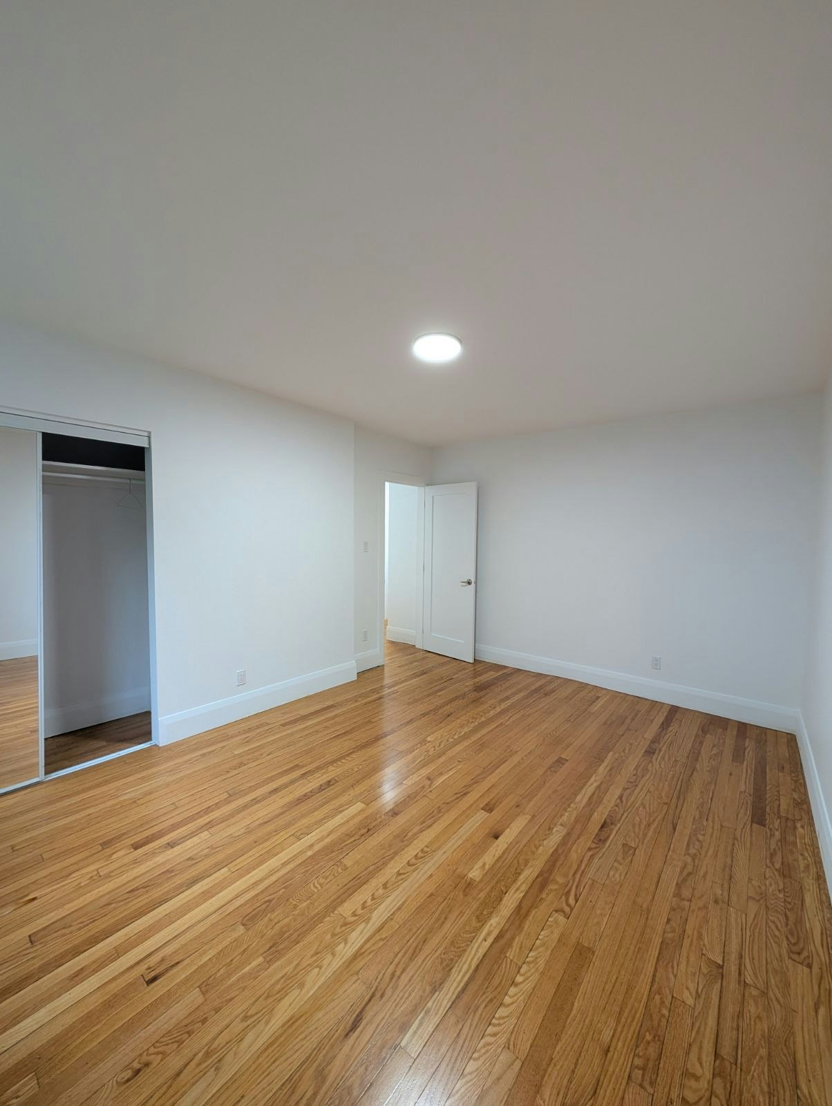 Main-324 Laurier Avenue East, Ottawa, ON, J9H 2P8 - 15
