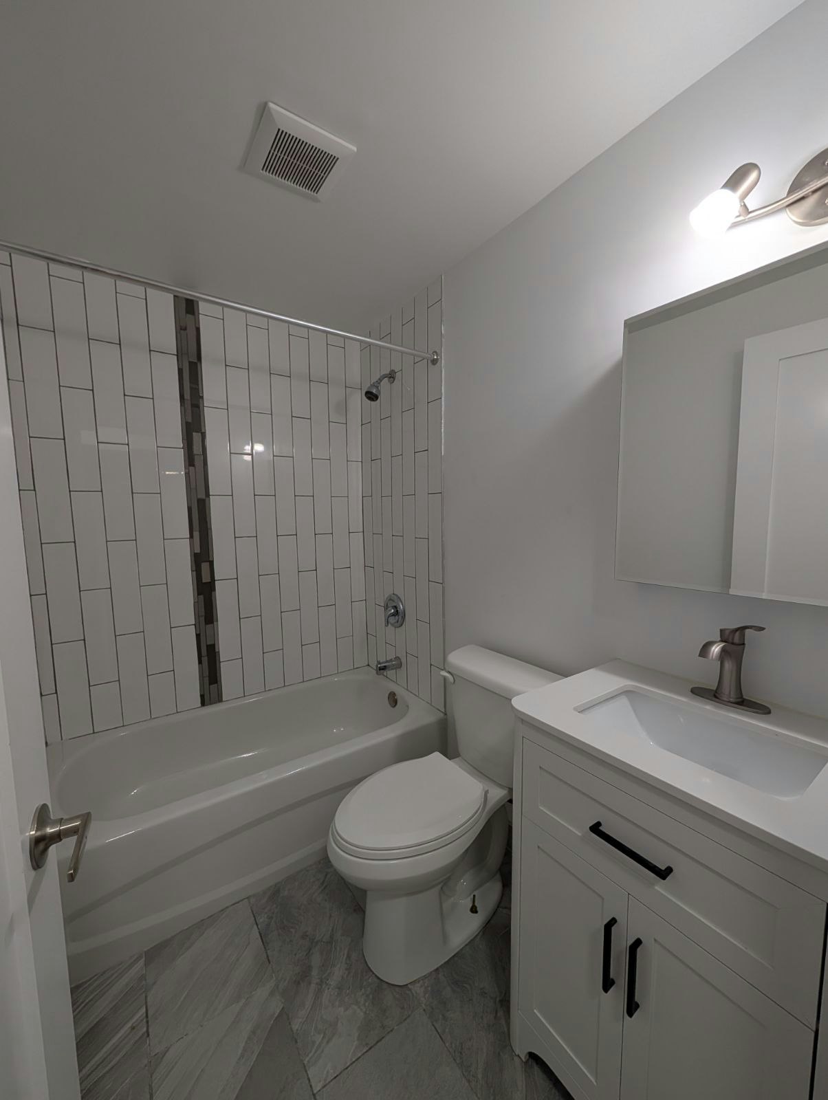 Main-324 Laurier Avenue East, Ottawa, ON, J9H 2P8 - 10