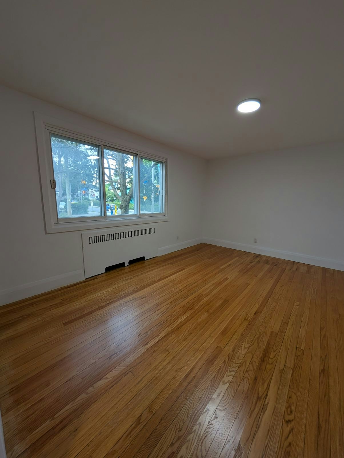 Main-324 Laurier Avenue East, Ottawa, ON, J9H 2P8 - 8