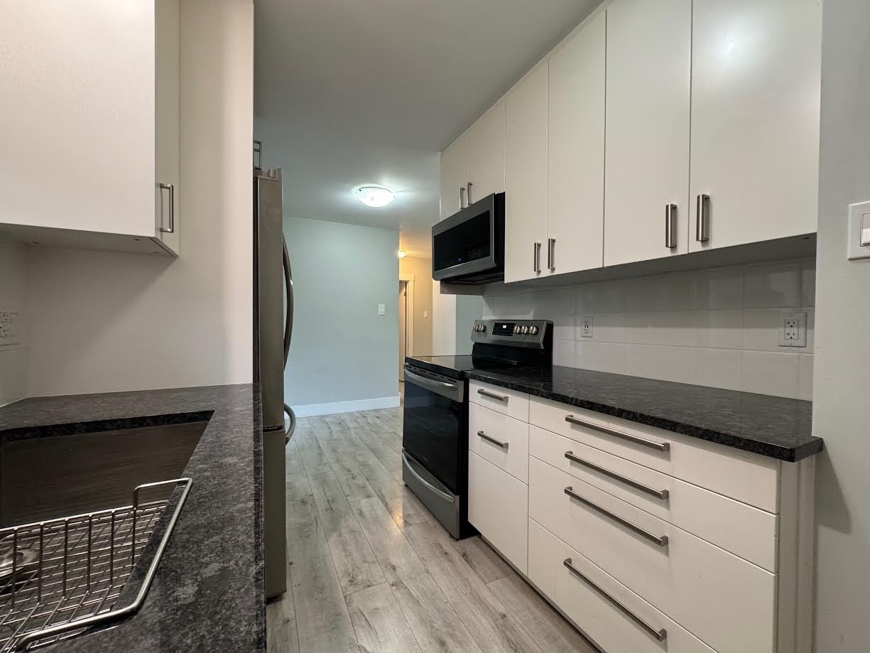 Main-131 Kinzie Avenue, Kitchener, ON, N2A 2J7 - 4