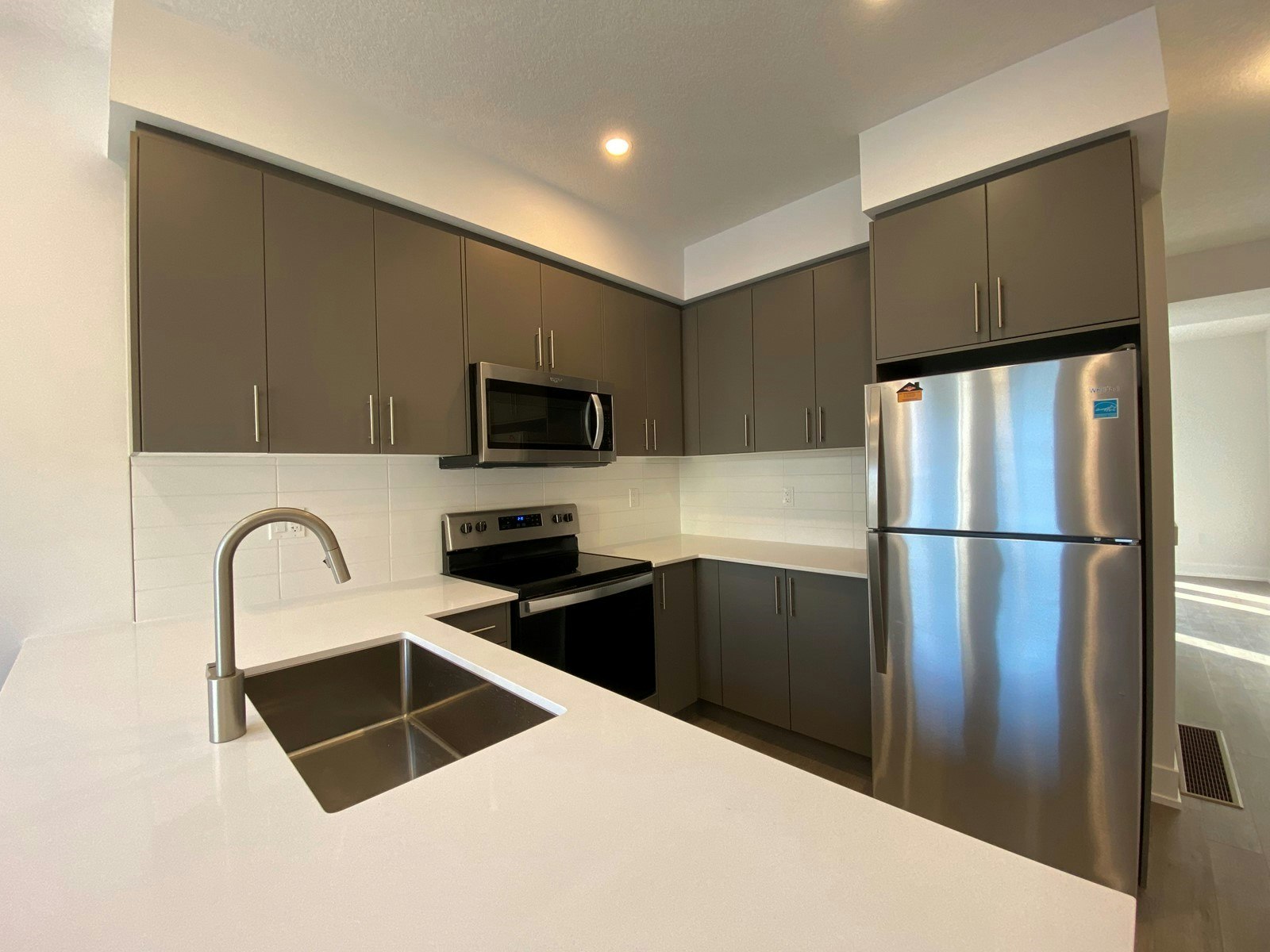 67-99 Roger Street, Waterloo, ON, N2J 0G1 - 7