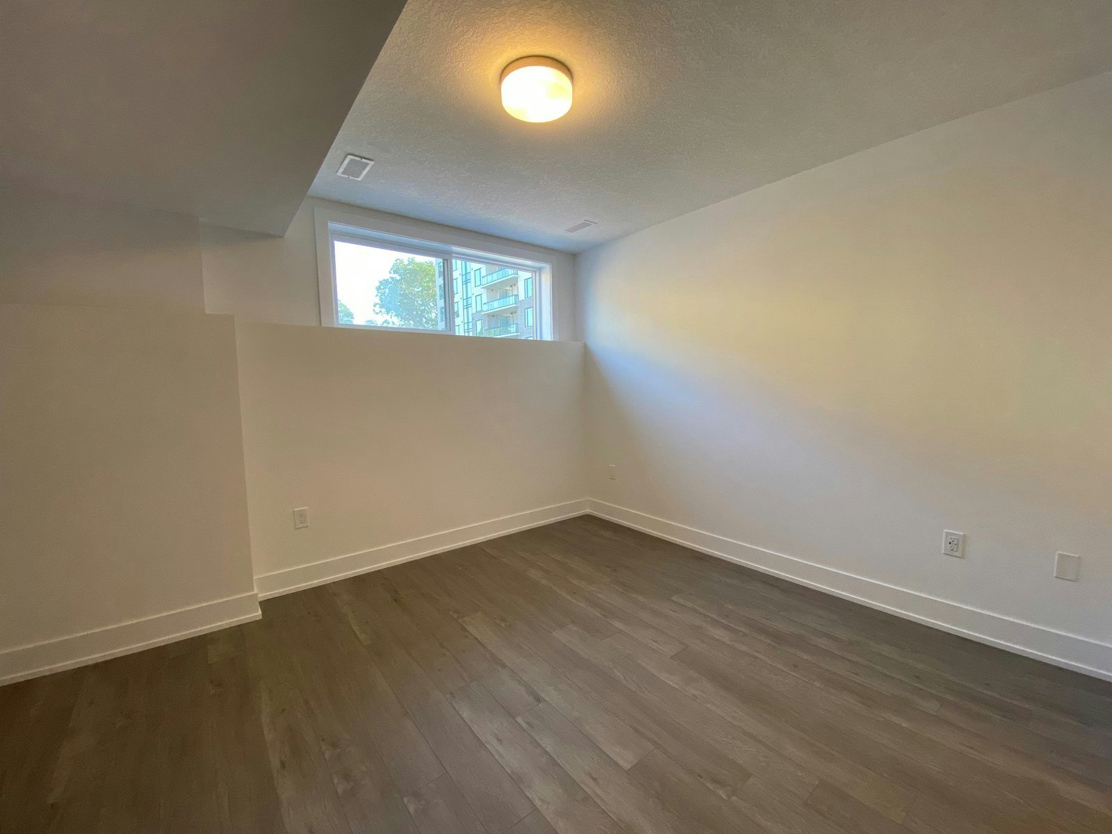 67-99 Roger Street, Waterloo, ON, N2J 0G1 - 11