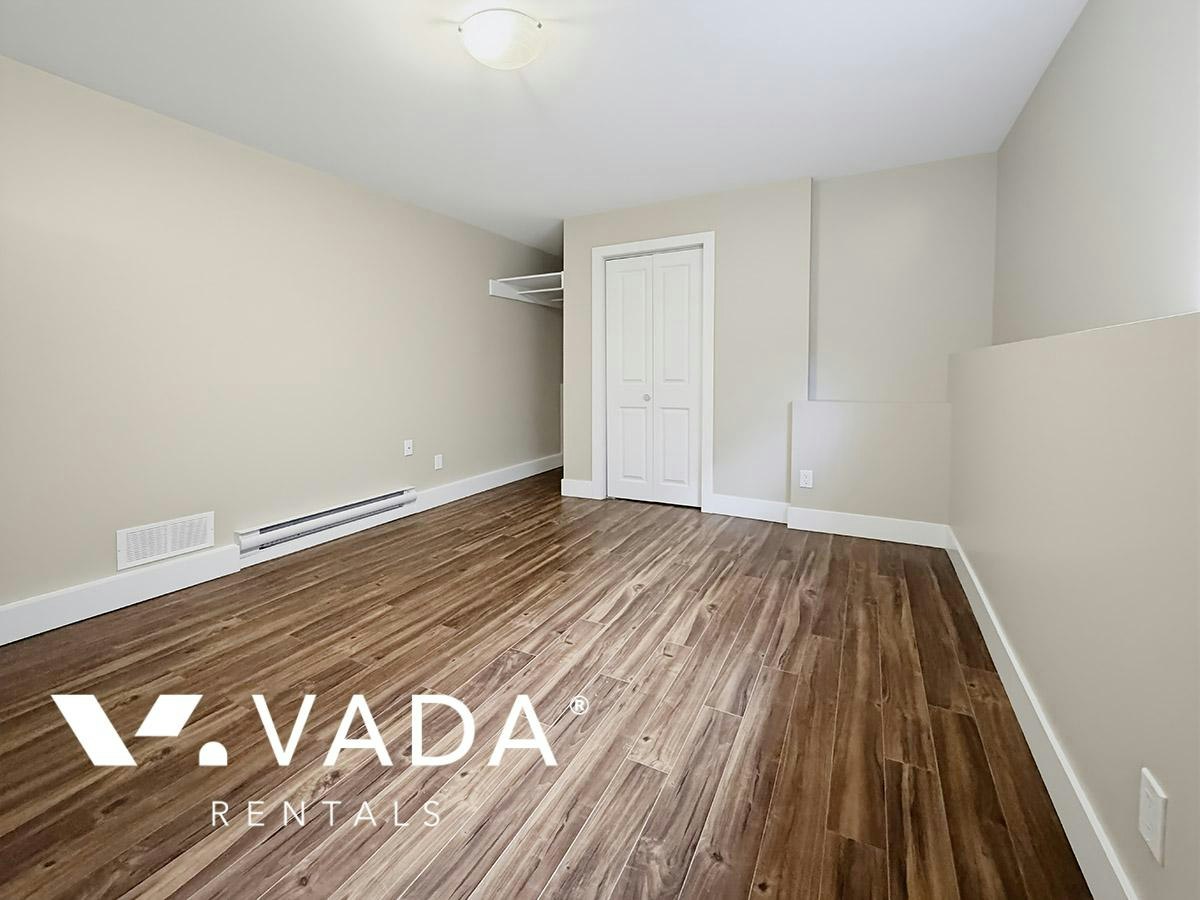 2862B East 18th Avenue, Vancouver, BC, V5M 2R2 4
