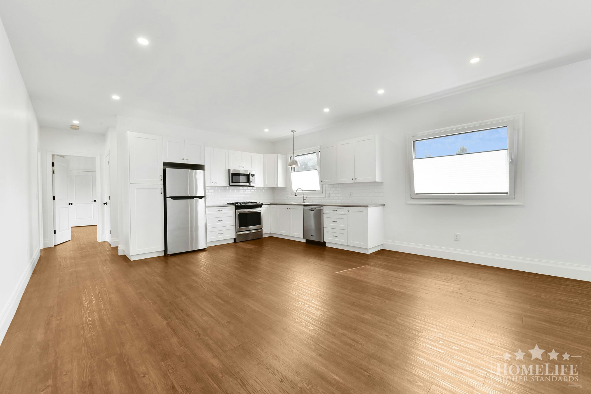 Suite B-7450 228 Street, Langley, BC, V2Y 2S2 - 5