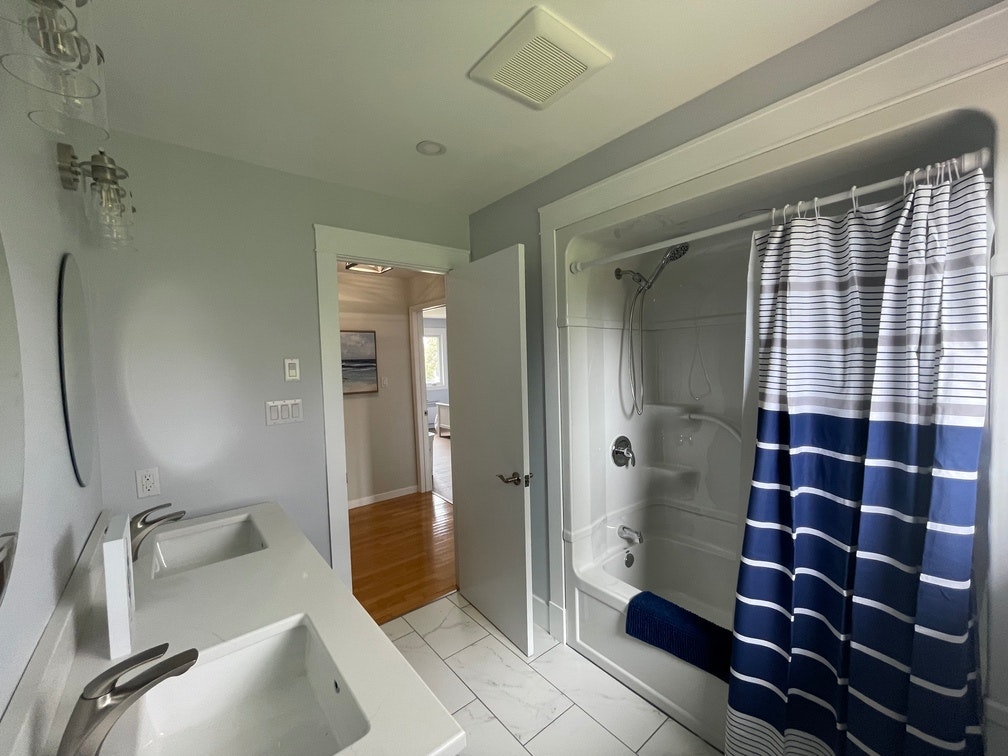 3 Ferguson Avenue, Stratford, PE, C1B 1B8 - 9