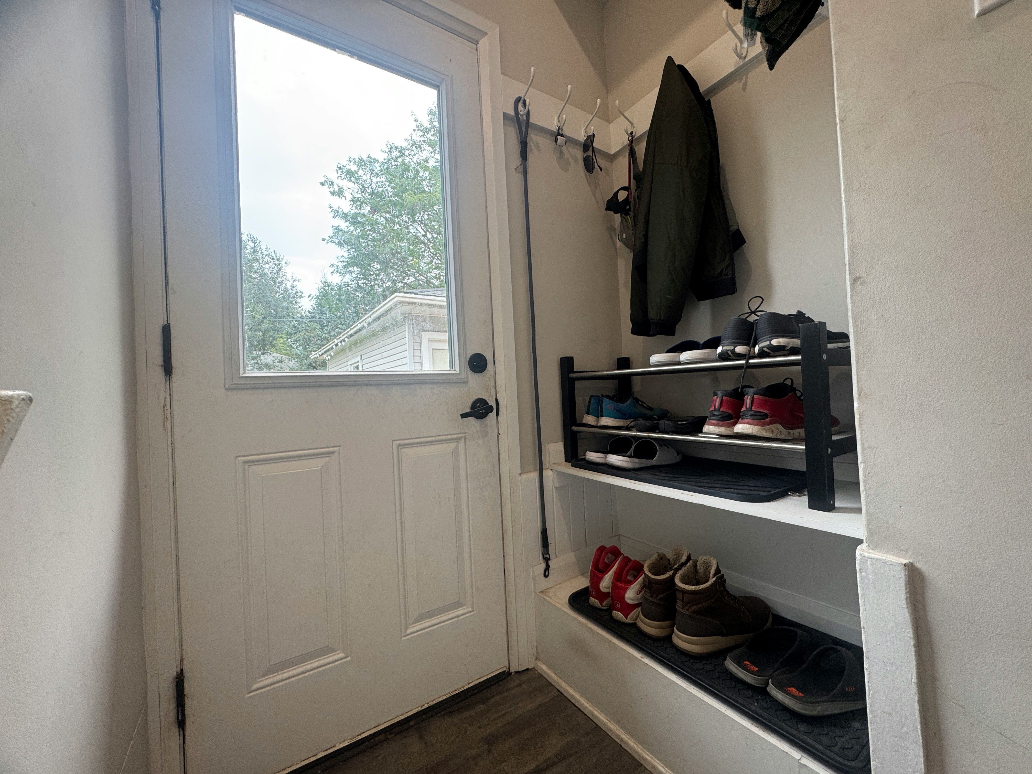 Lower-49 Edinburgh Road, Kitchener, ON, N2B 1M4 - 16