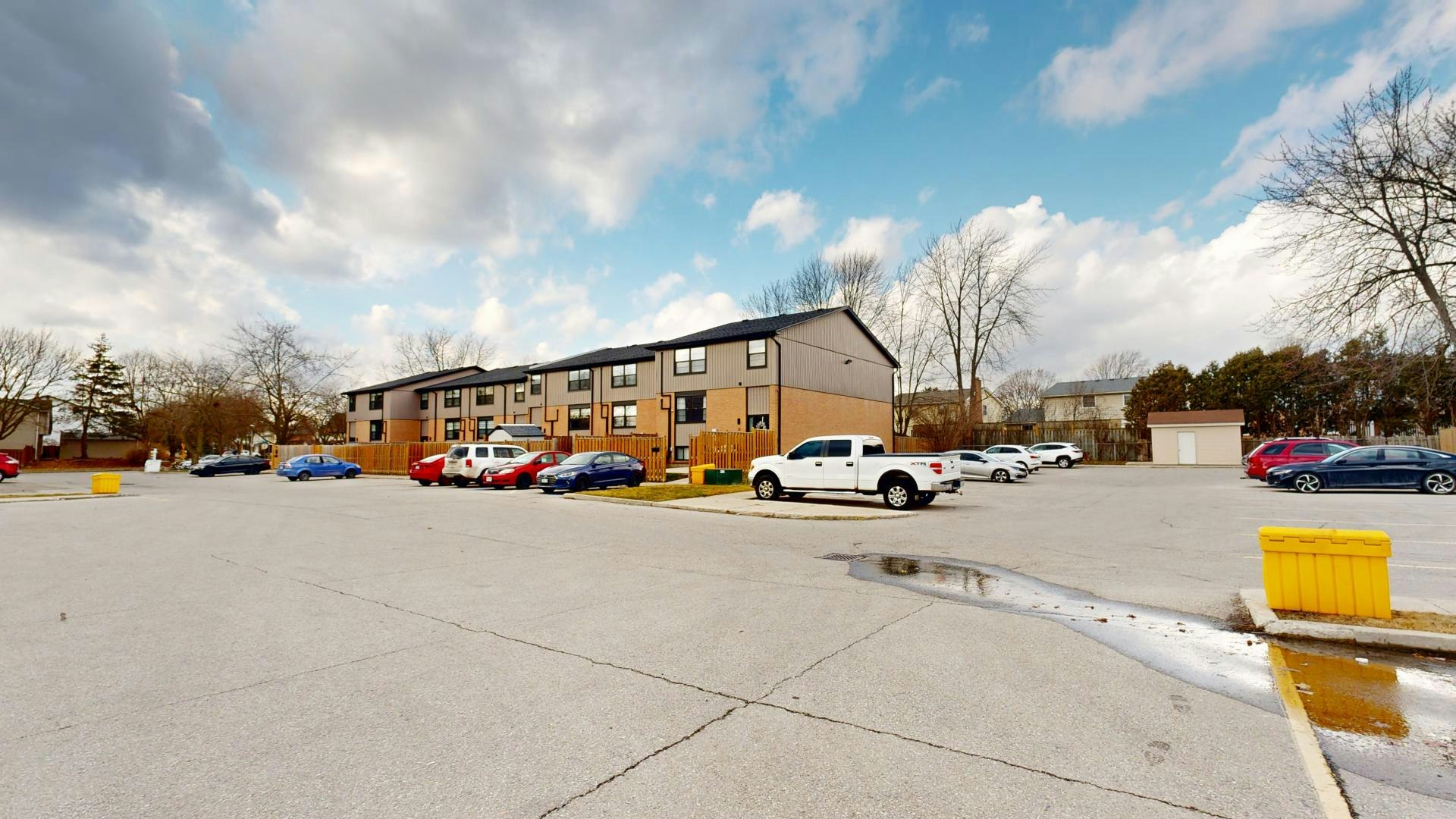 24-105 Andover Drive, London, ON, N6J 4B1