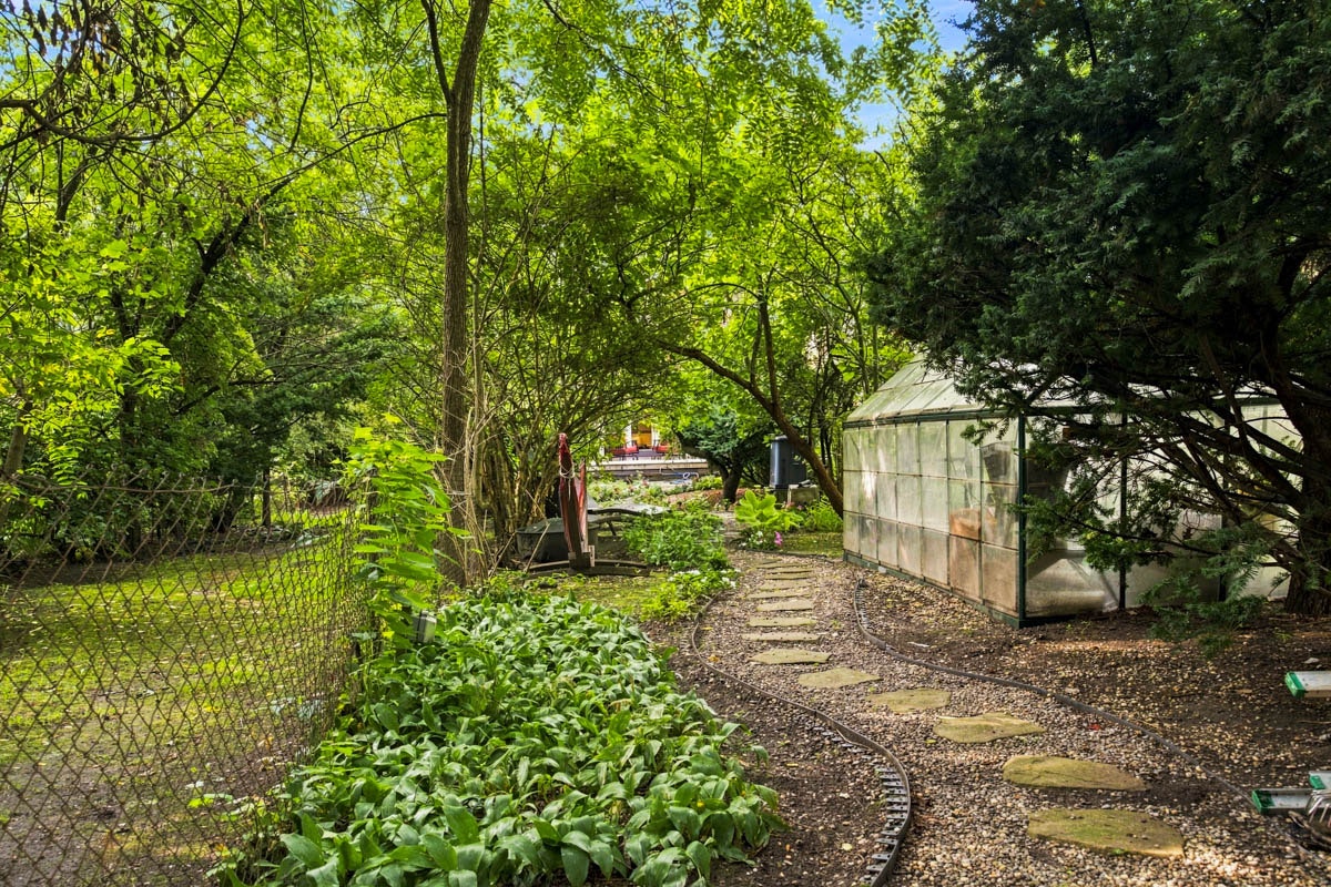 402 Keewatin Avenue, Toronto, ON, M4P 2A5 - 5