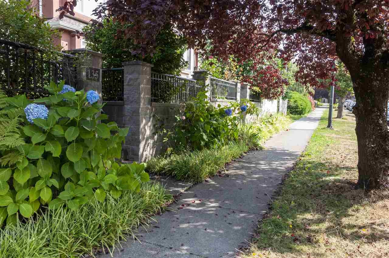135 East 62nd Avenue, Vancouver, BC, V4M 0C3 - 2