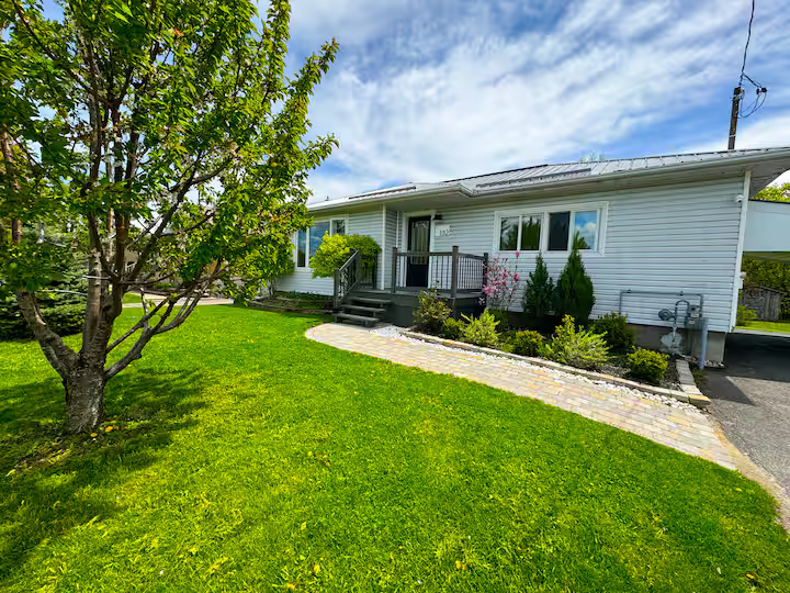 132 Ellen Avenue, Cornwall, ON, K6J 3L7