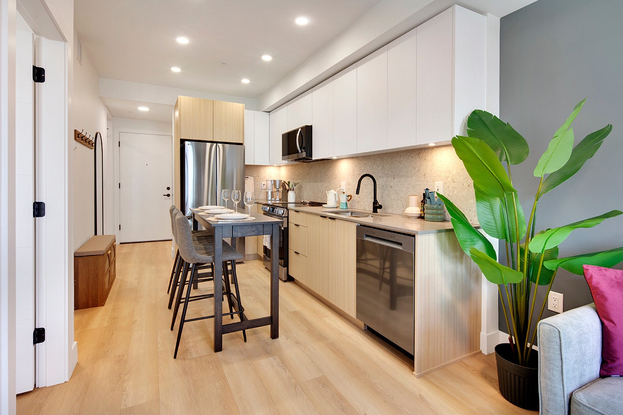 316-13455 94a Avenue, Surrey, BC, V3V 0H3 - 9