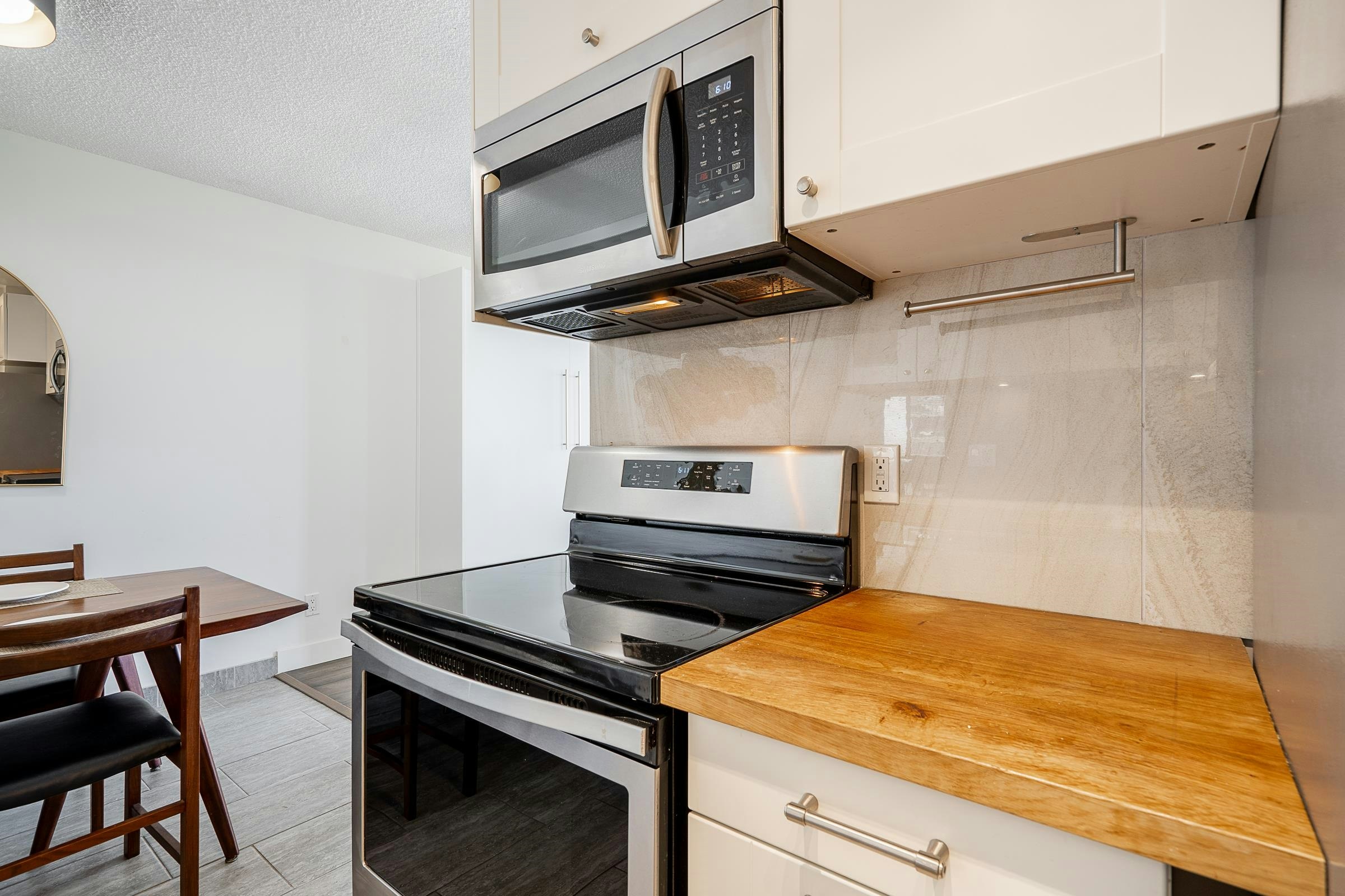 902-4105 Imperial Street, Burnaby, BC, V5J 1A6 - 11