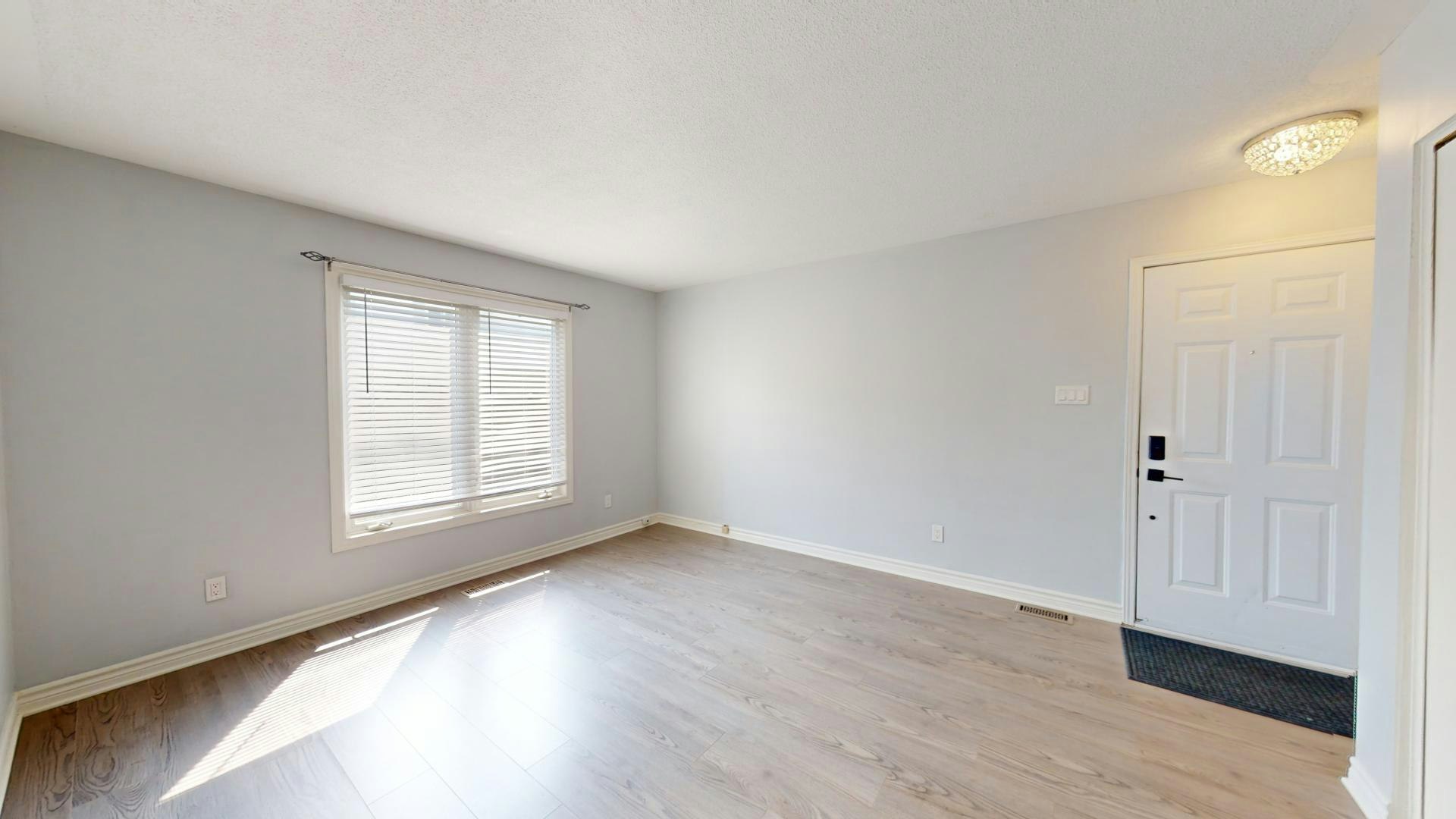 201-107 Conway Drive, London, ON, N6E 1R3 - 4