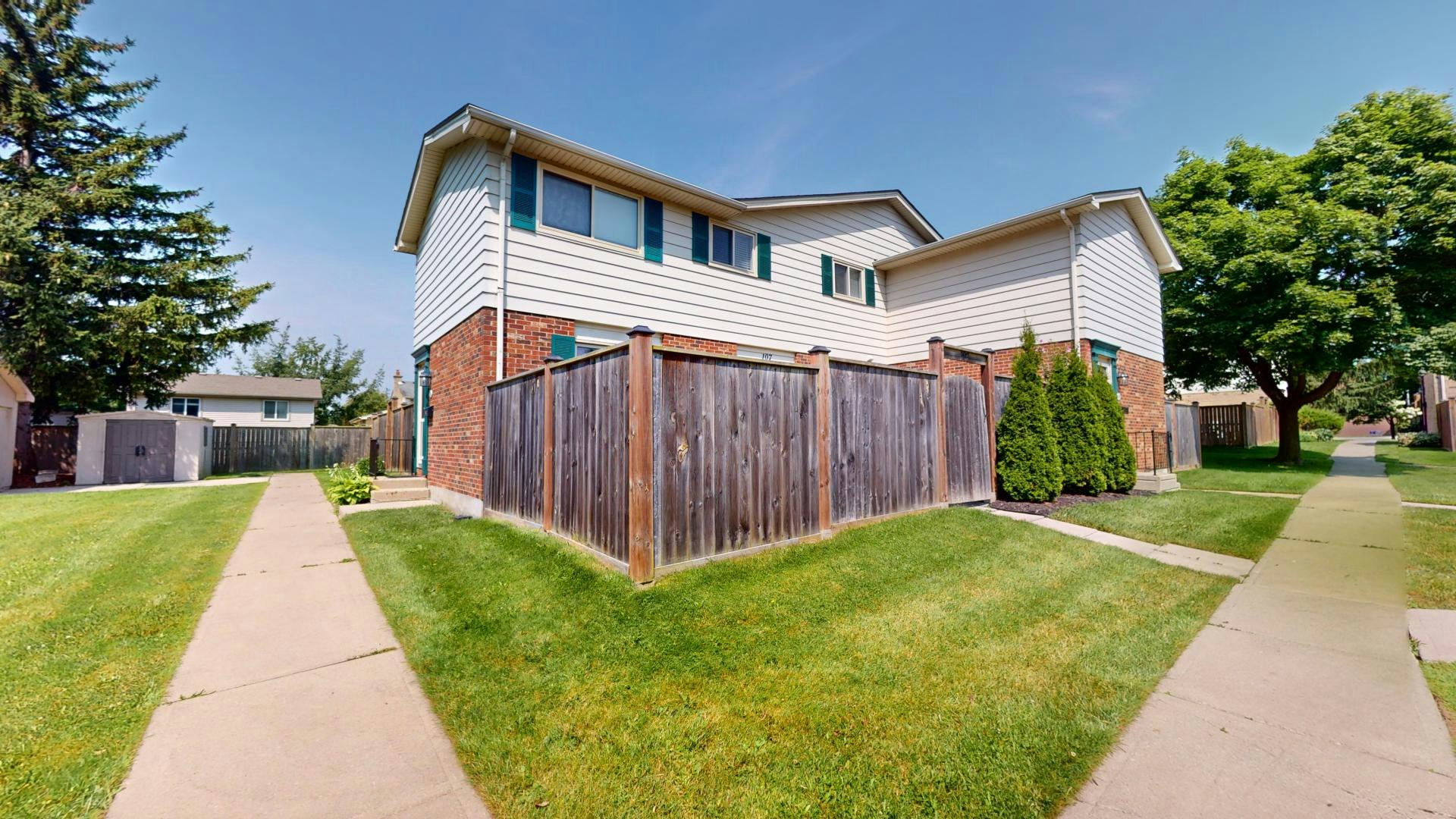 201-107 Conway Drive, London, ON, N6E 1R3 - 34
