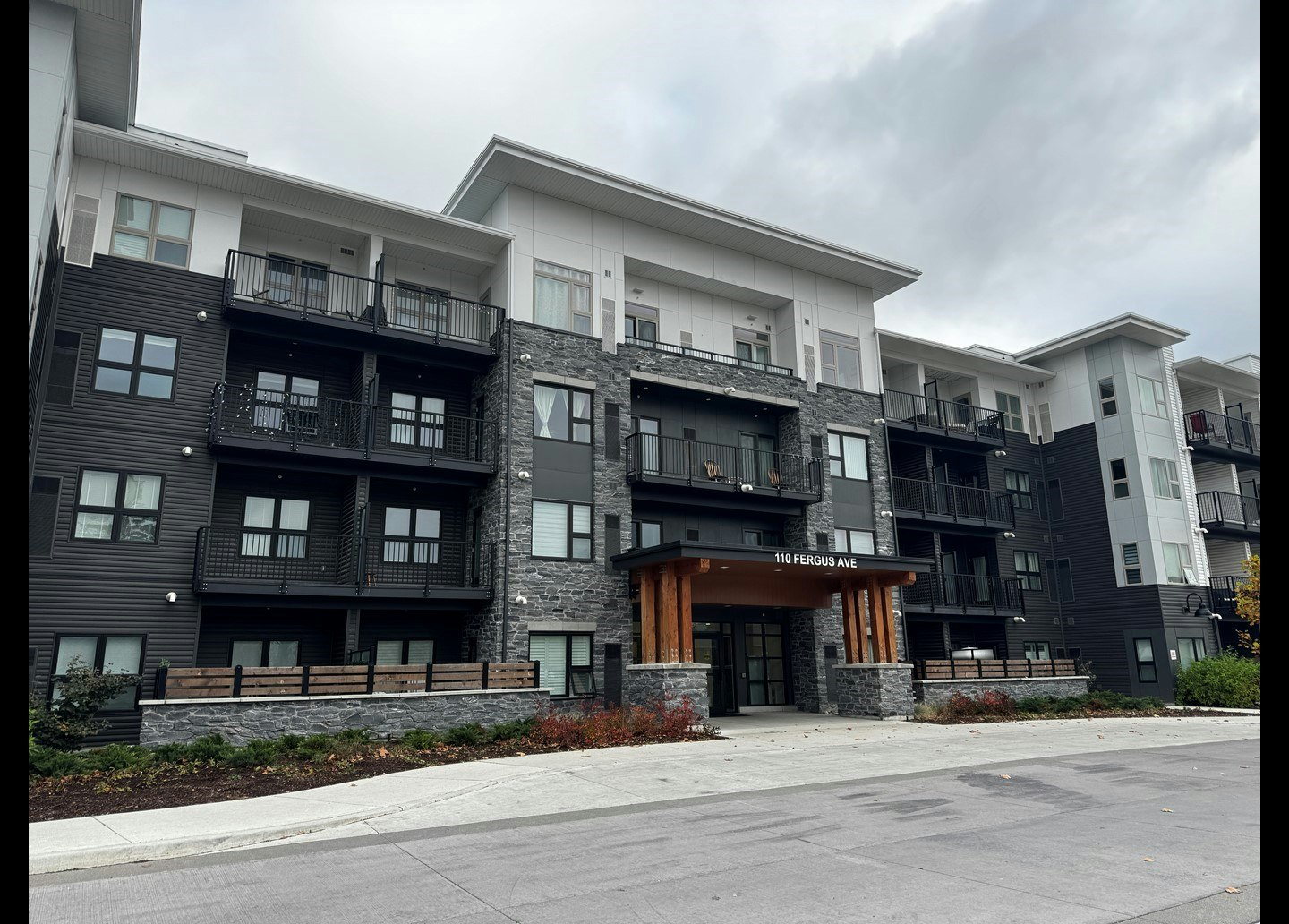 412-110 Fergus Avenue, Kitchener, ON, N2A 0K9
