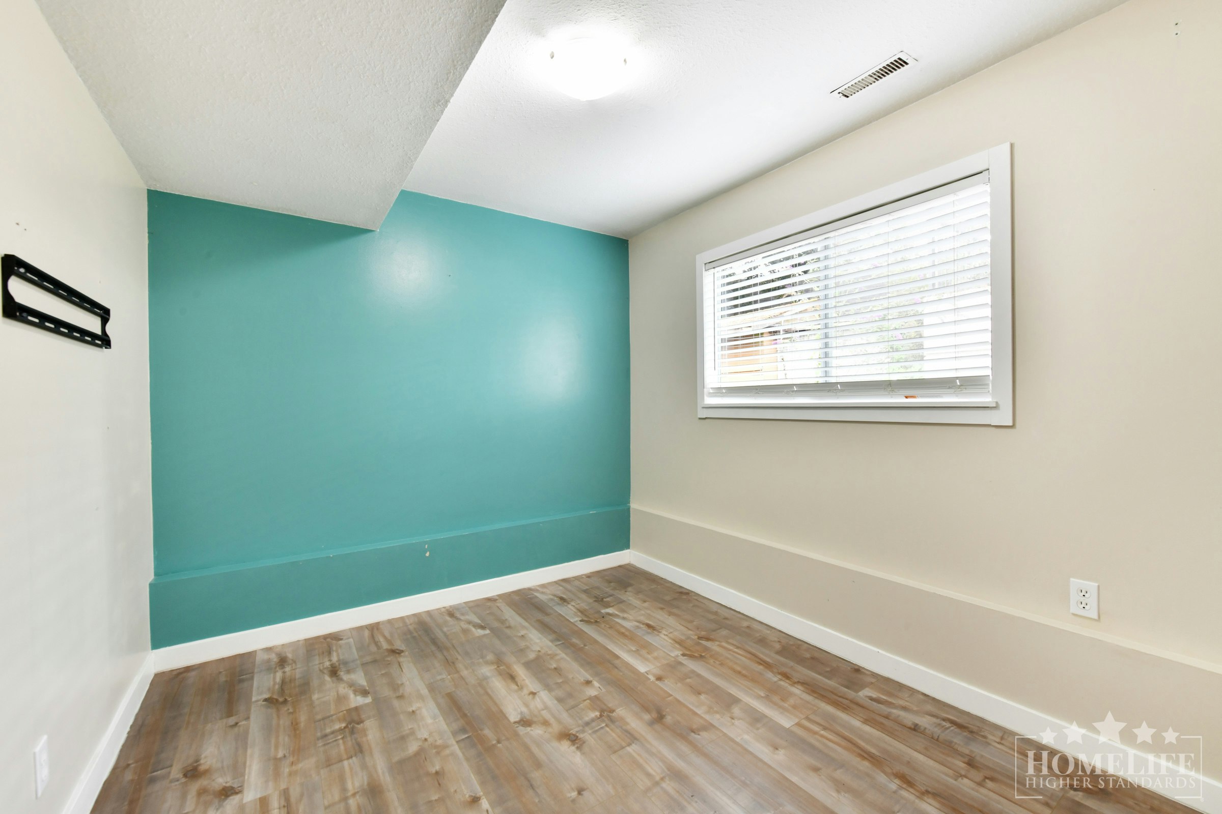 B-20844 Douglas Crescent, Langley, BC, V3A 9L3 - 11