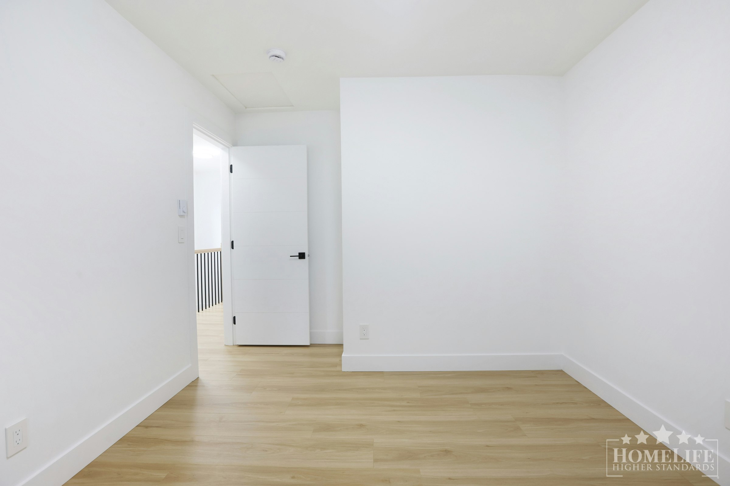 G101-15371 94 Avenue, Surrey, BC, V3R 1E2 - 17