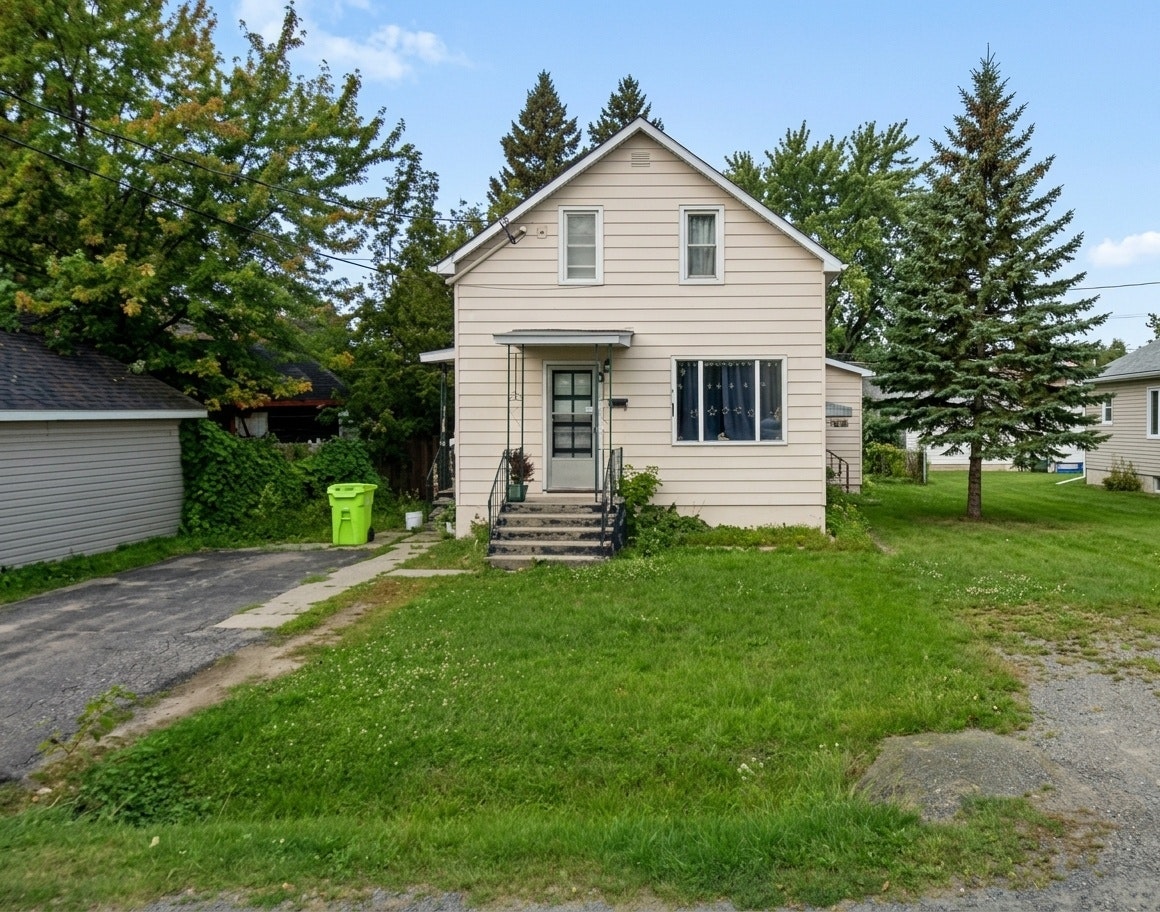 3 Cameron Avenue, Sault Ste. Marie, ON, P6B 4W6