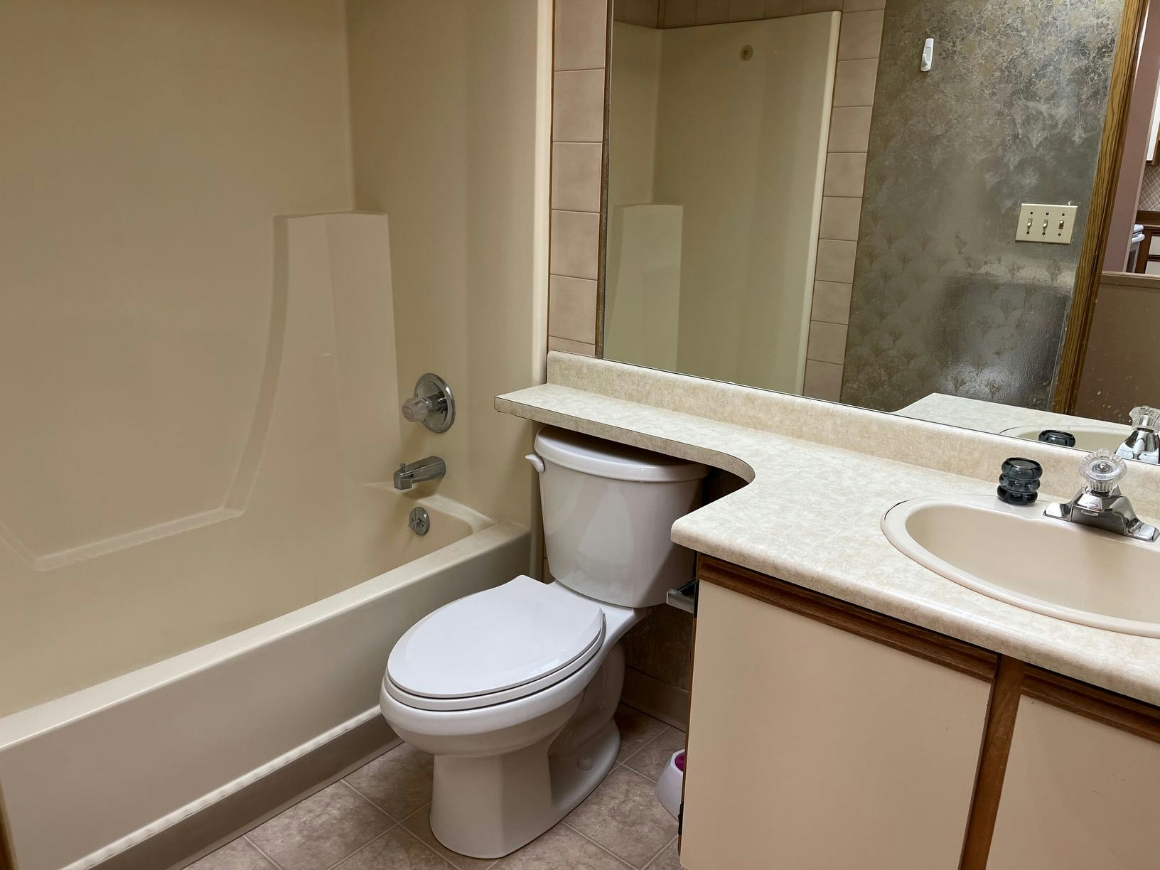 B214-335 333 Garry Garry Crescent Crescent Ne NE, Calgary, AB, T2K 5X1 - 6