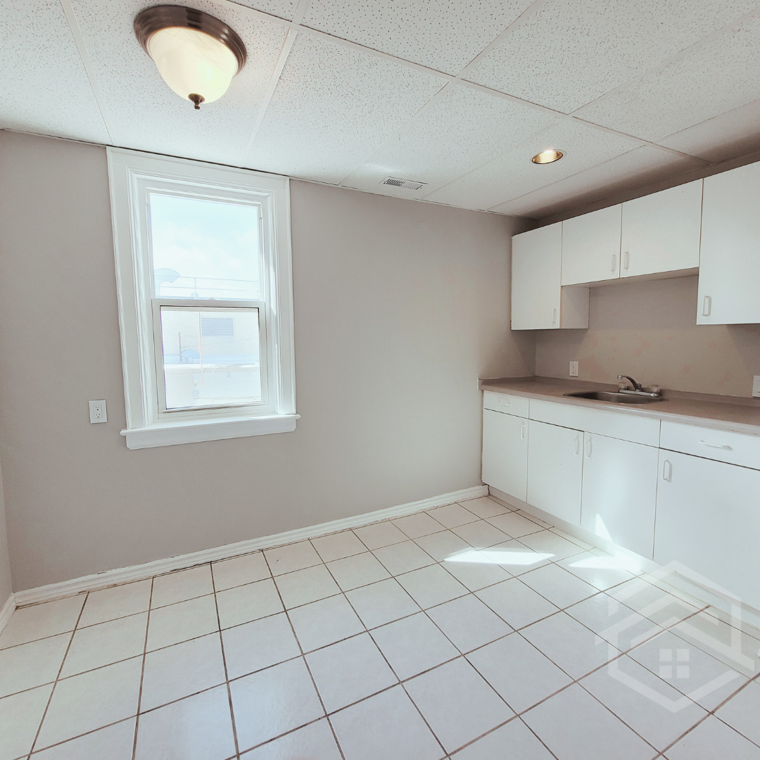 5-555 Dundas Street, Woodstock, ON, N4S 1C6 - 2