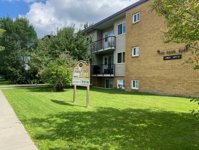 13-11821 105 Street, Edmonton, AB, T5G 2N1