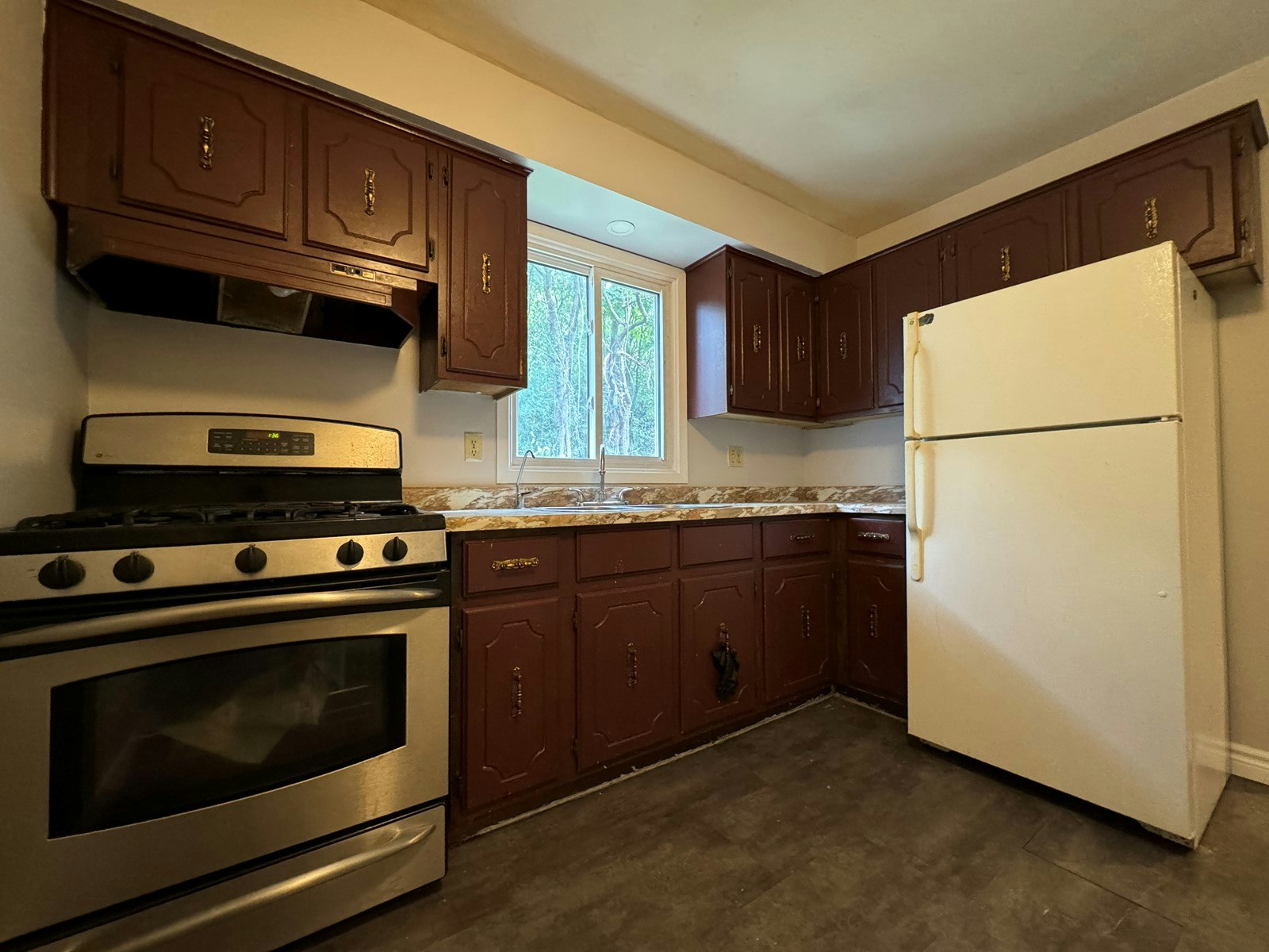 18-100 Bluevale Street North, Waterloo, ON, N2J 4M9 - 3