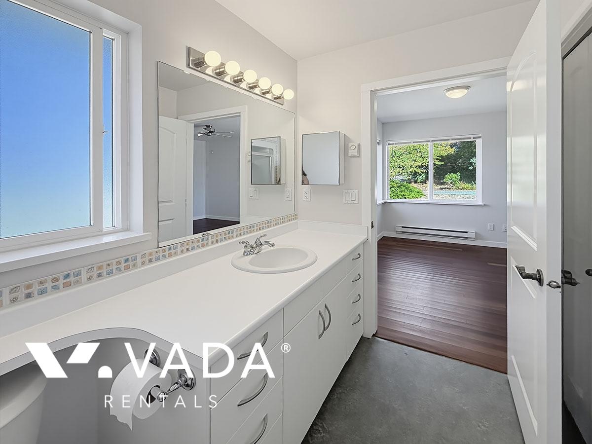 19506 3a Avenue, Surrey, BC, V3Z 9S9 - 10