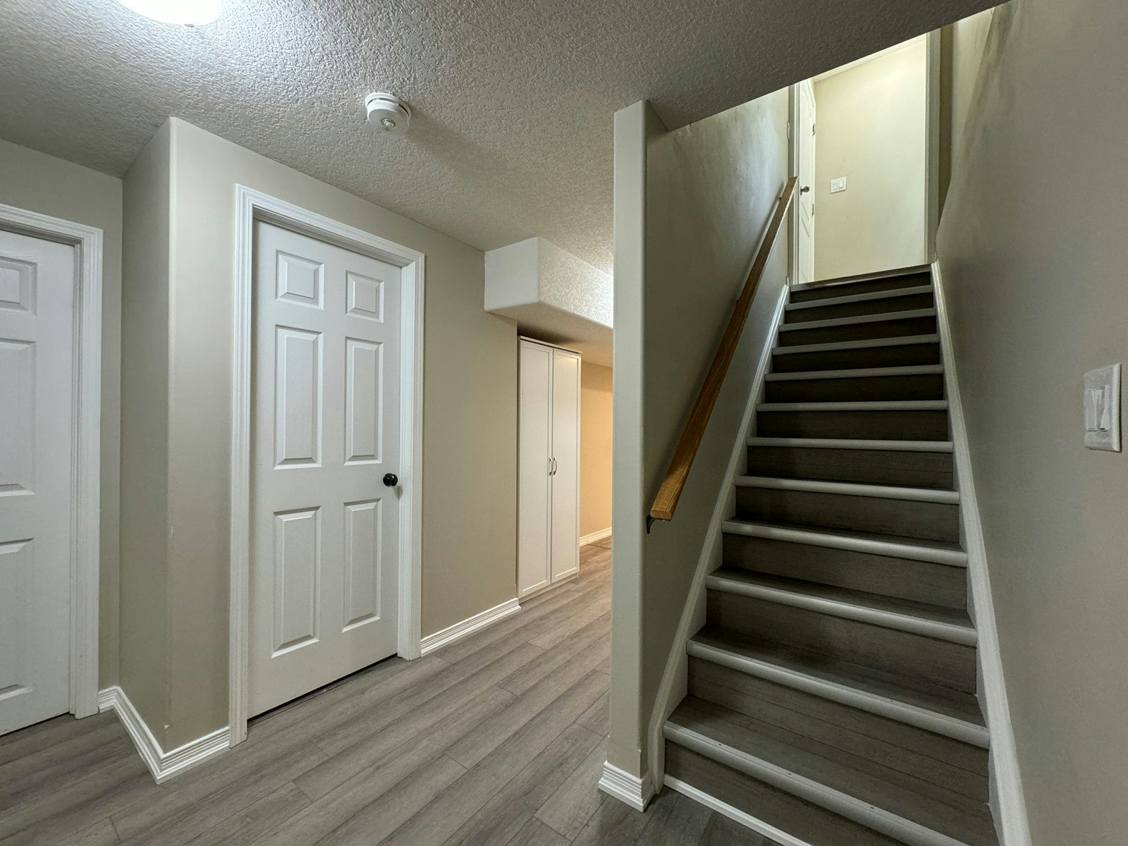 2-361 Parkvale Drive, Kitchener, ON, N2R 1Y6 - 10
