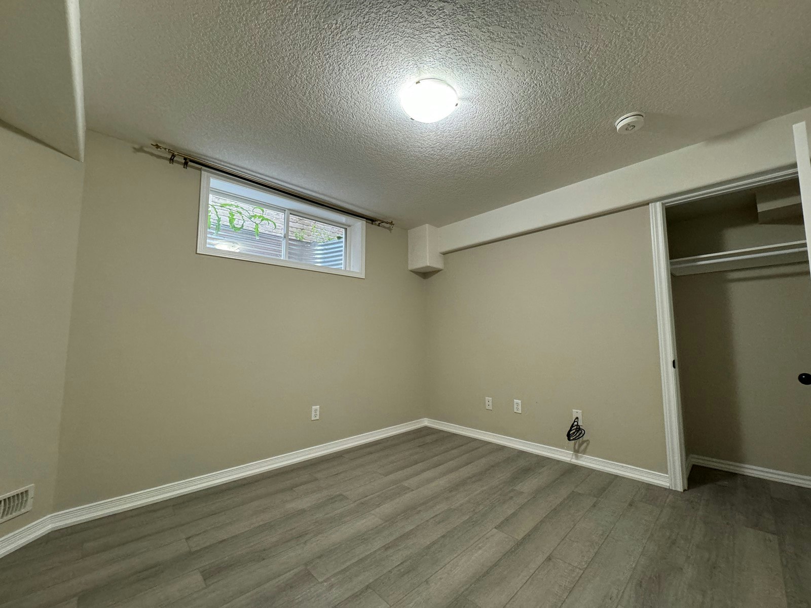 2-361 Parkvale Drive, Kitchener, ON, N2R 1Y6 - 9