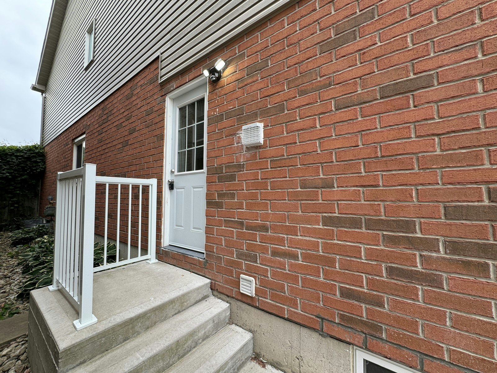 2-361 Parkvale Drive, Kitchener, ON, N2R 1Y6 - 11