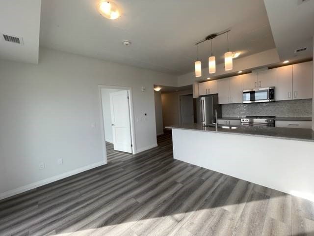 2402-108 Garment Street, Kitchener, ON, N2G 0E2 - 5