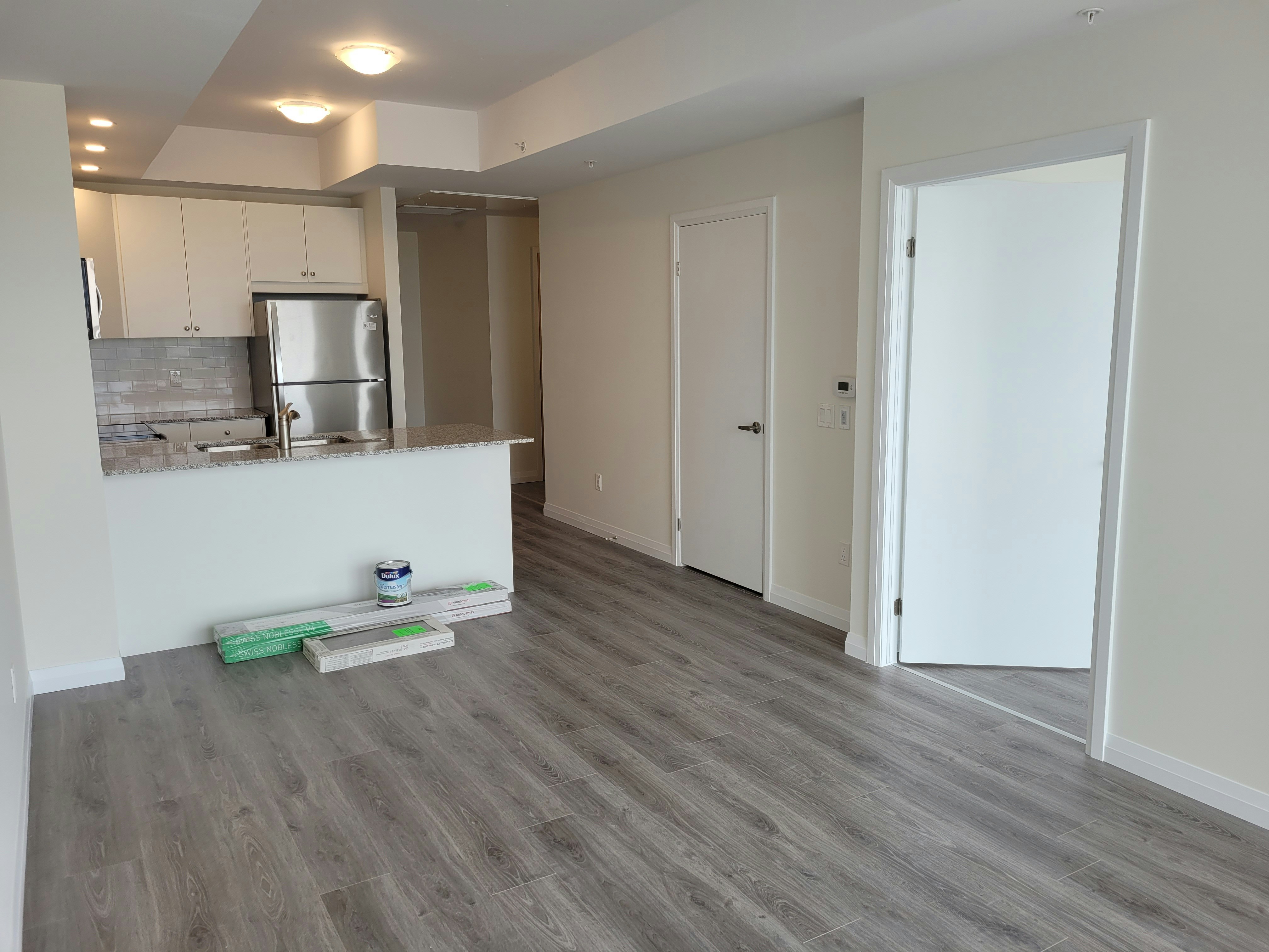 1311-60 Charles Street West, Kitchener, ON, N2G 0C9 - 11